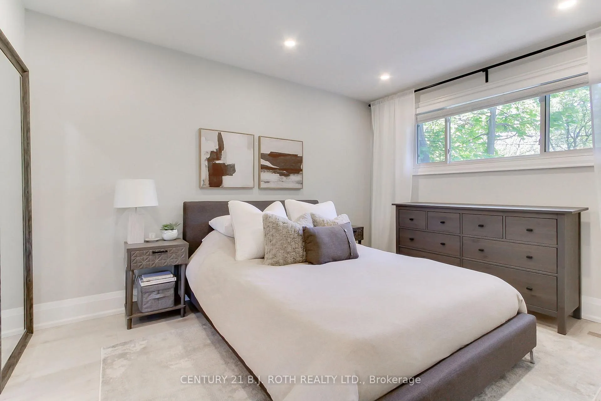 Photo 20 of 67 Davis Road, Aurora, Aurora Highlands — HOMEH