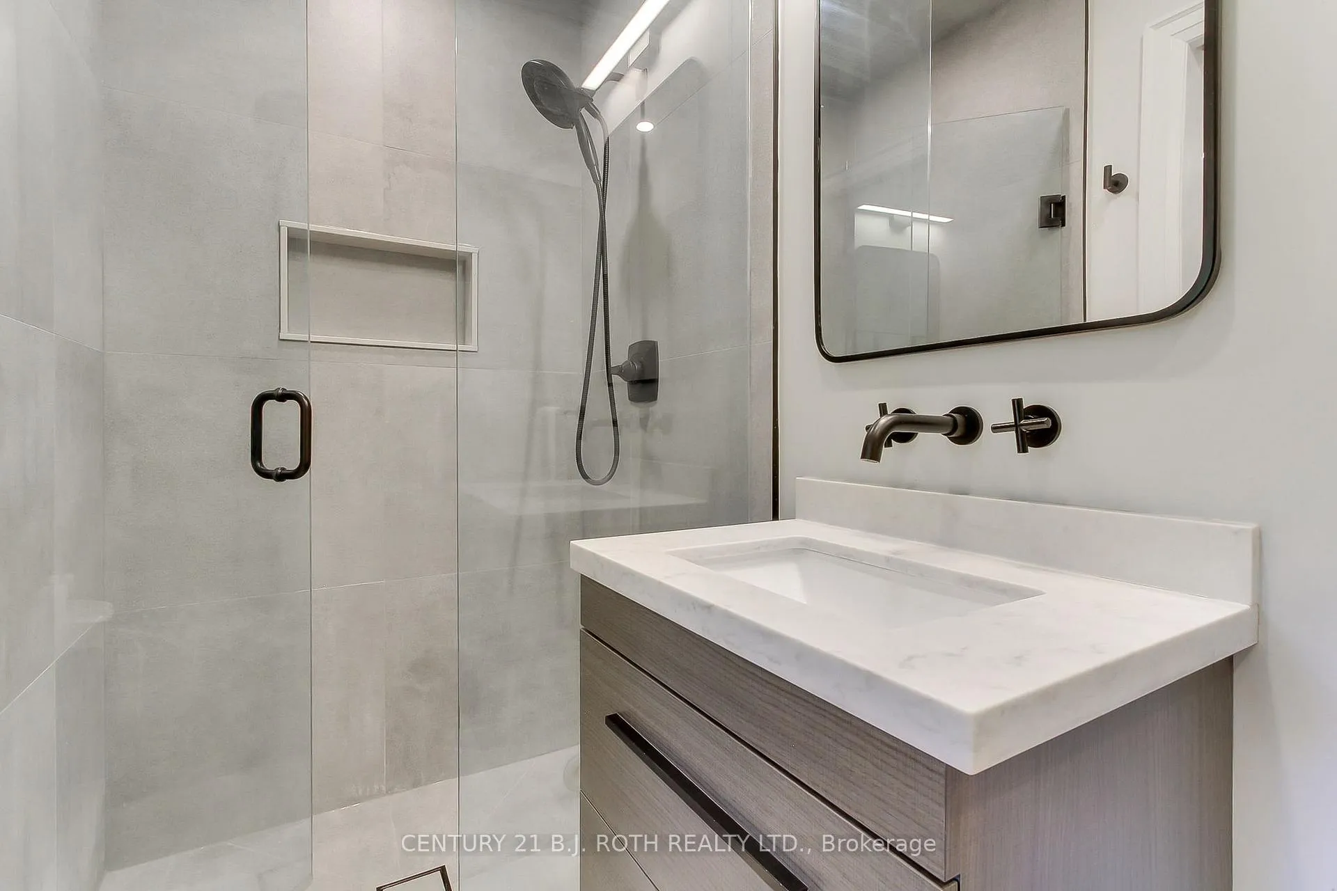 Photo 24 of 67 Davis Road, Aurora, Aurora Highlands — HOMEH