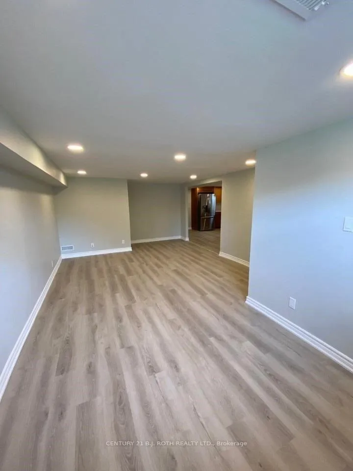 Photo 36 of 67 Davis Road, Aurora, Aurora Highlands — HOMEH