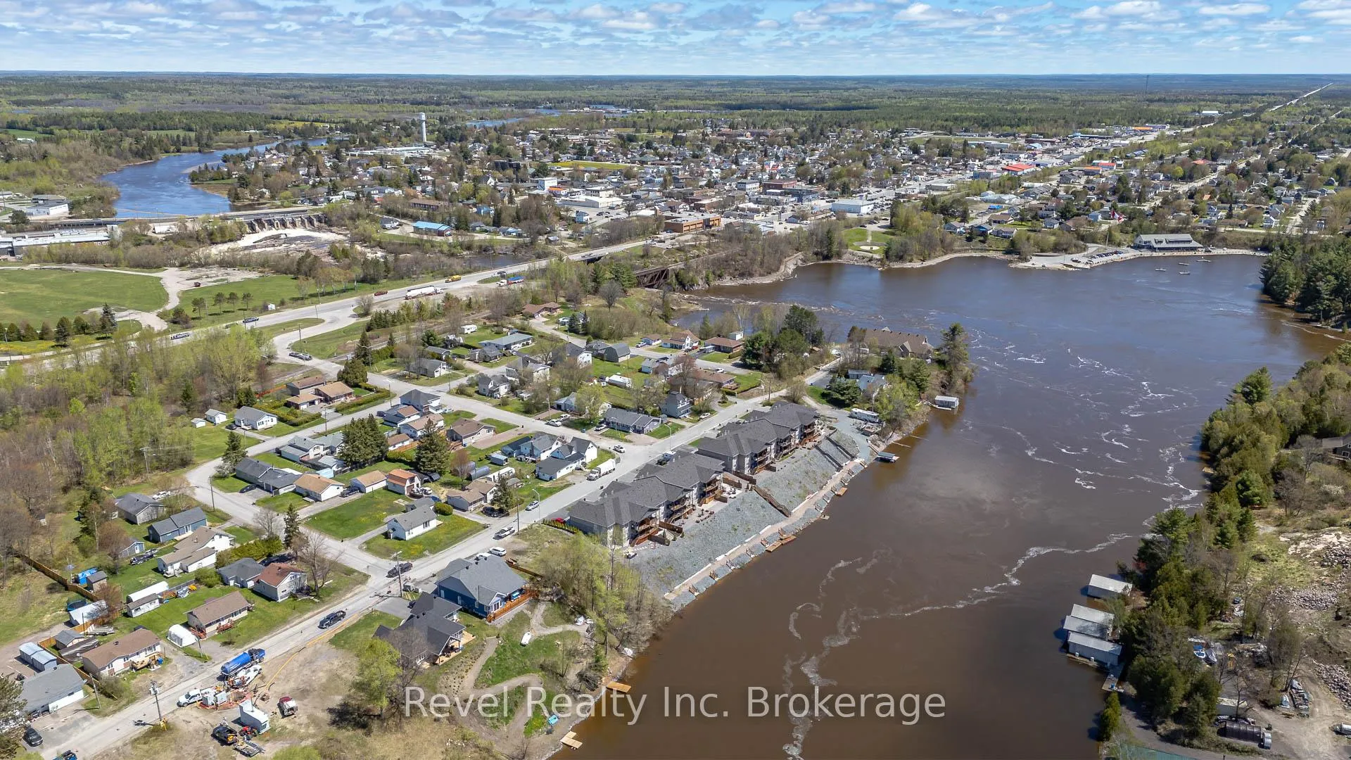 Photo 2 of PART 5 Bay Street, West Nipissing, Sturgeon Falls — HOMEH