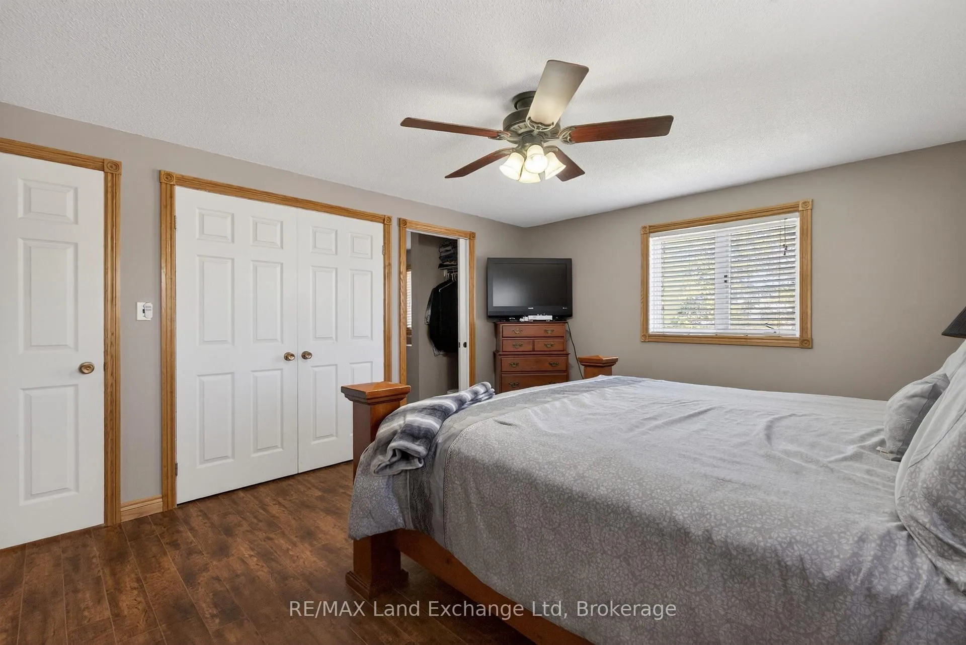 Photo 28 of 696 Josephine Street N, North Huron, Wingham — HOMEH
