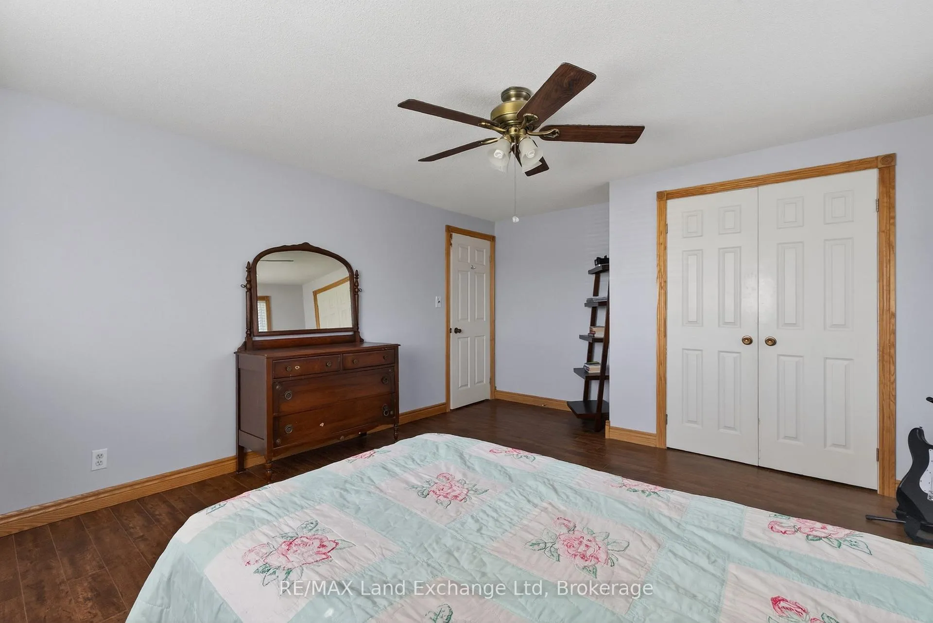 Photo 35 of 696 Josephine Street N, North Huron, Wingham — HOMEH