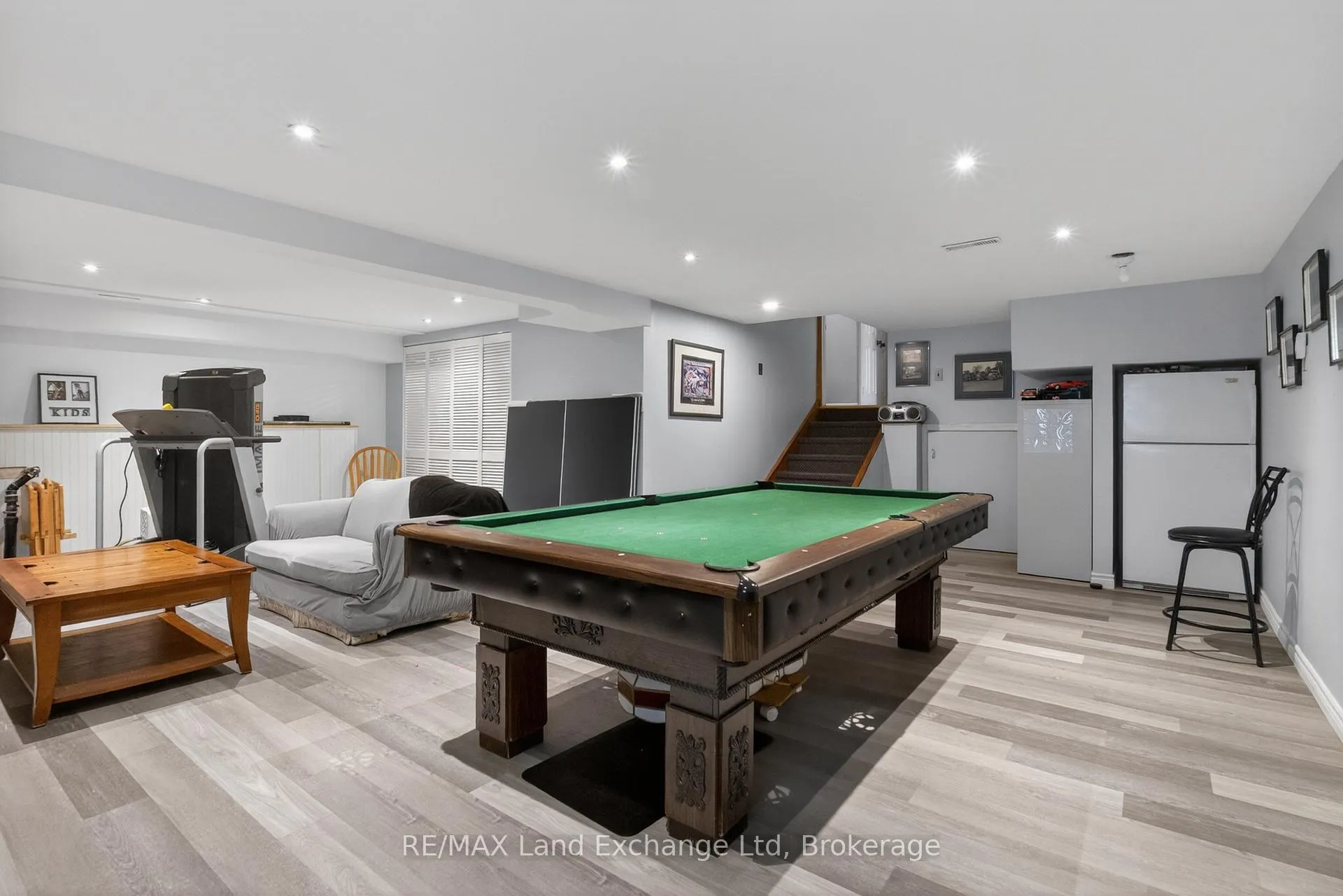 Photo 38 of 696 Josephine Street N, North Huron, Wingham — HOMEH