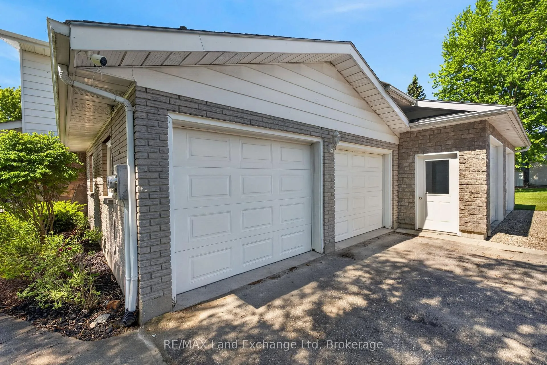 Photo 42 of 696 Josephine Street N, North Huron, Wingham — HOMEH