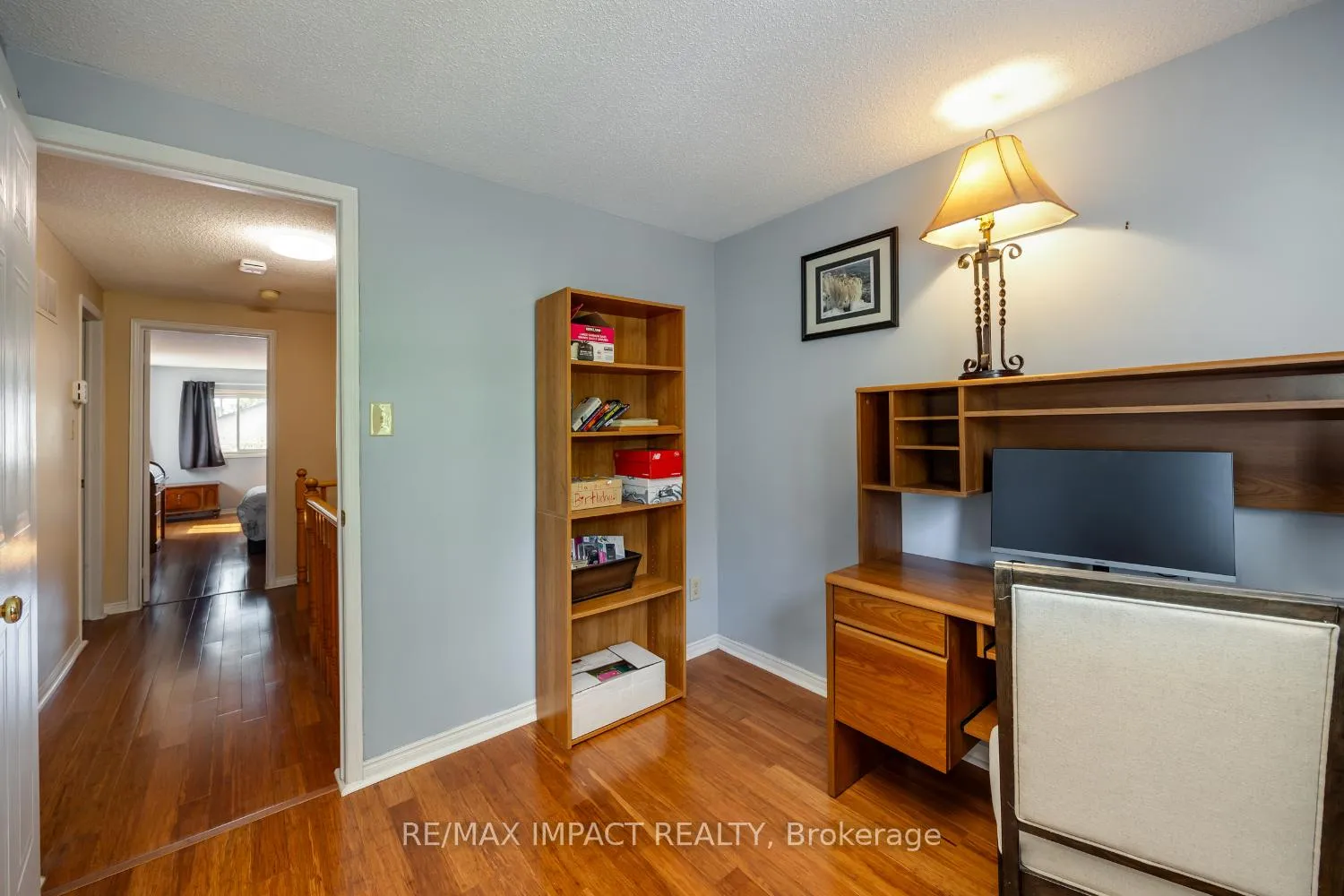Photo 22 of 820 Bennett Crescent, Oshawa, Pinecrest — HOMEH