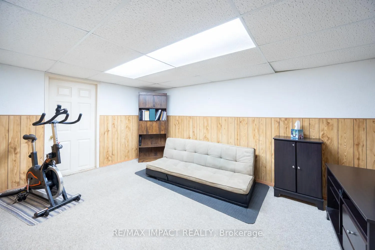 Photo 24 of 820 Bennett Crescent, Oshawa, Pinecrest — HOMEH