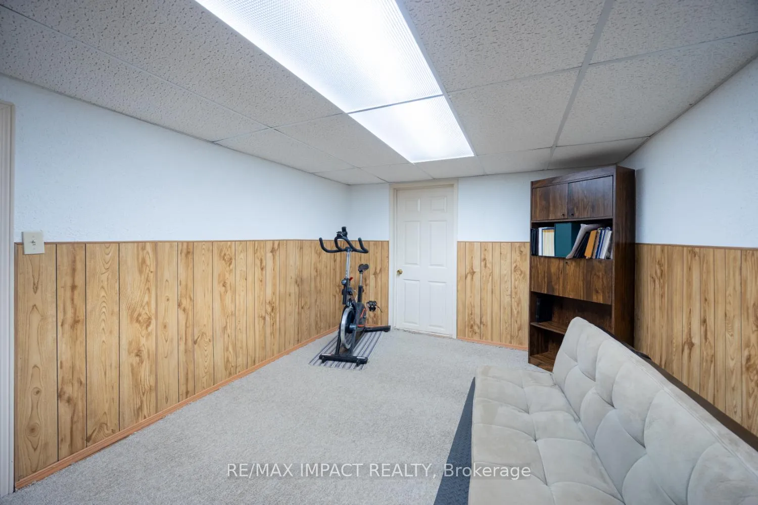 Photo 26 of 820 Bennett Crescent, Oshawa, Pinecrest — HOMEH