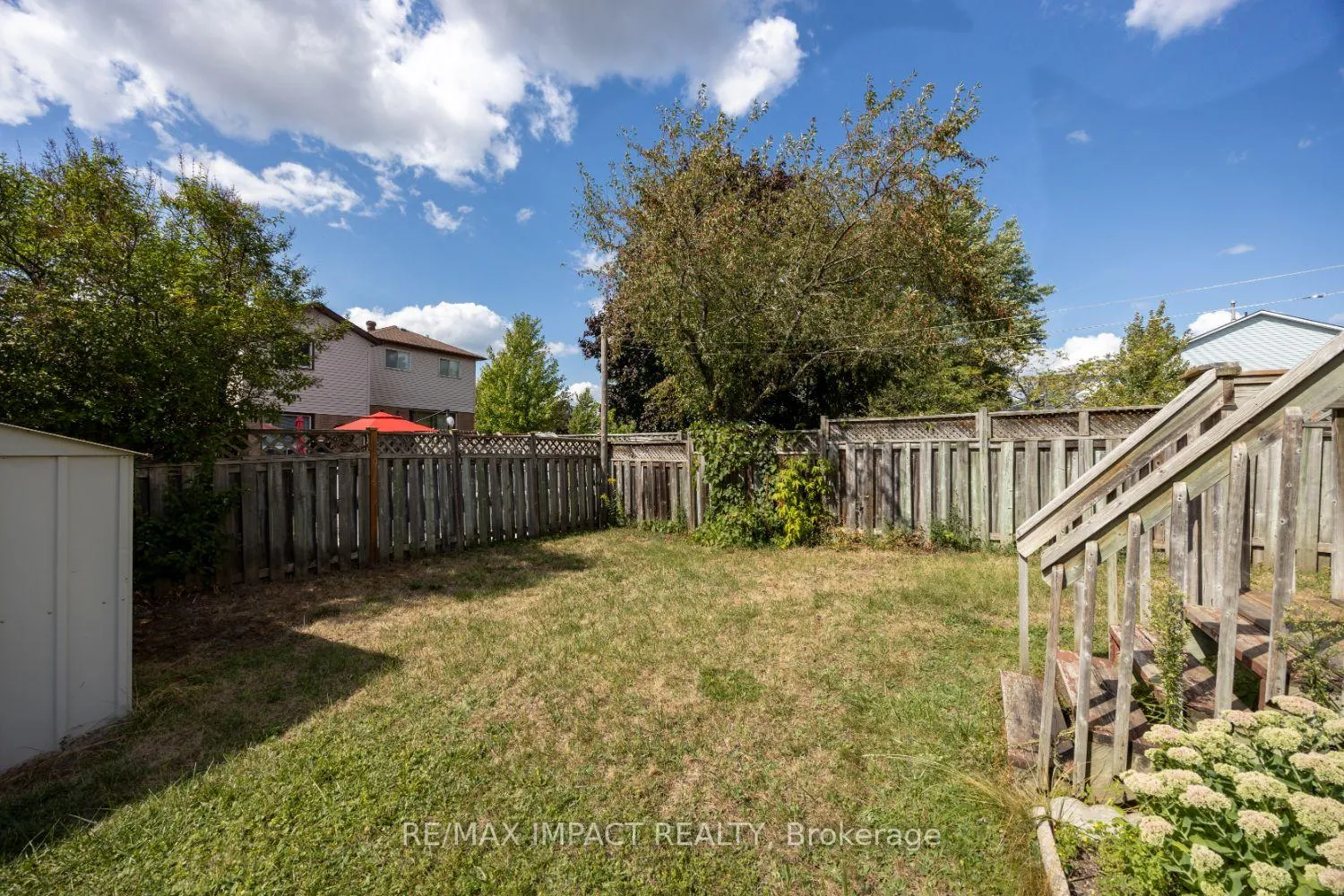 Photo 31 of 820 Bennett Crescent, Oshawa, Pinecrest — HOMEH