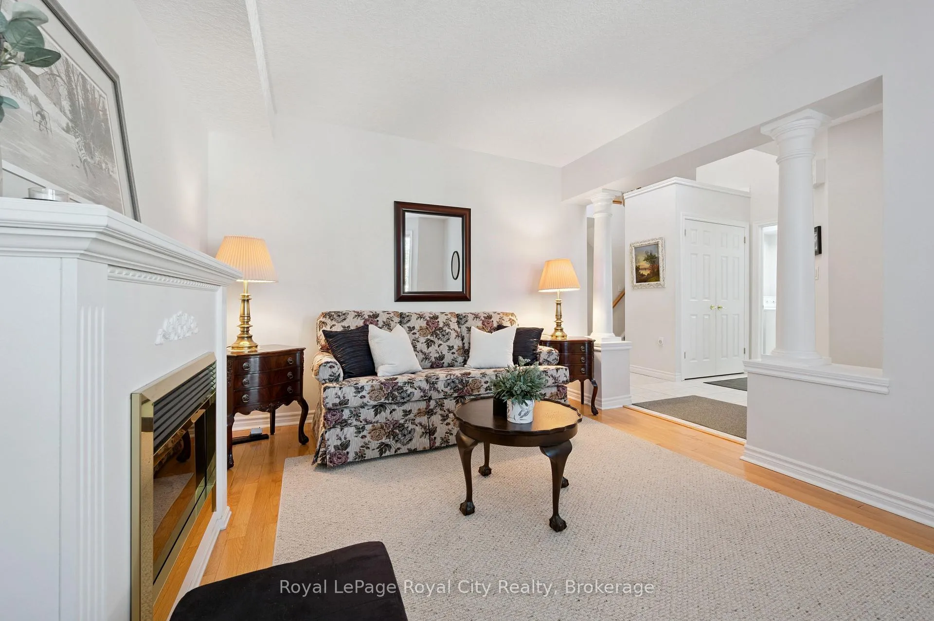 Photo 8 of 17 Terraview Crescent, Guelph, Kortright West — HOMEH