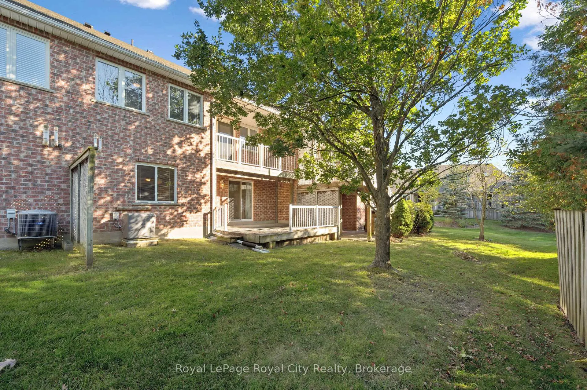 Photo 35 of 17 Terraview Crescent, Guelph, Kortright West — HOMEH