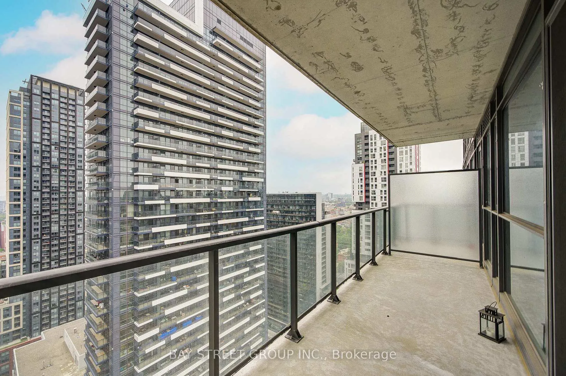 Photo 28 of Unit 3002, 290 Adelaide Street W, Toronto, Waterfront Communities — HOMEH