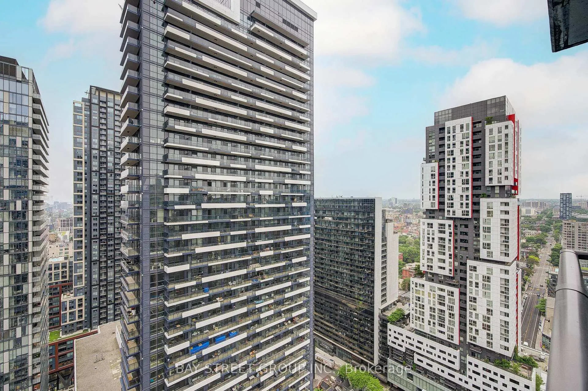 Photo 33 of Unit 3002, 290 Adelaide Street W, Toronto, Waterfront Communities — HOMEH
