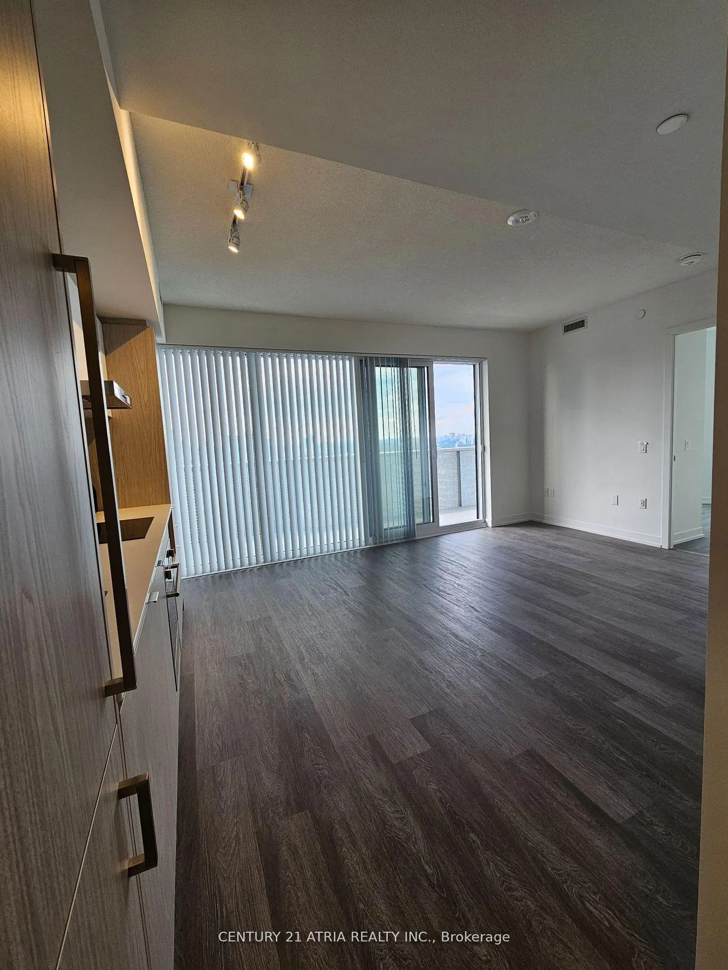 Photo 7 of Unit 4305, 55 Cooper Street, Toronto, Waterfront Communities — HOMEH