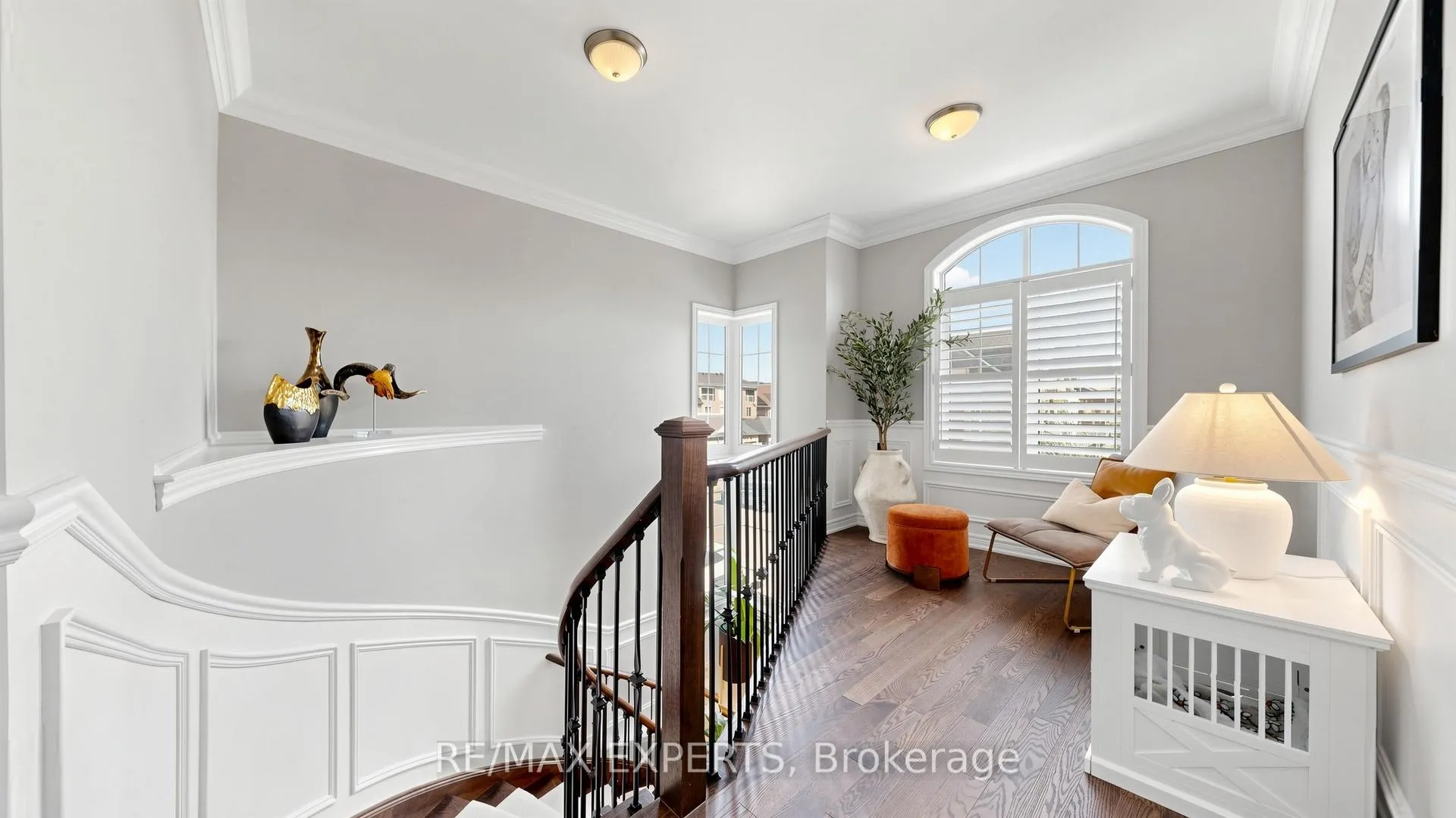 Photo 18 of 22 Red Tree Drive, Vaughan, Kleinburg — HOMEH