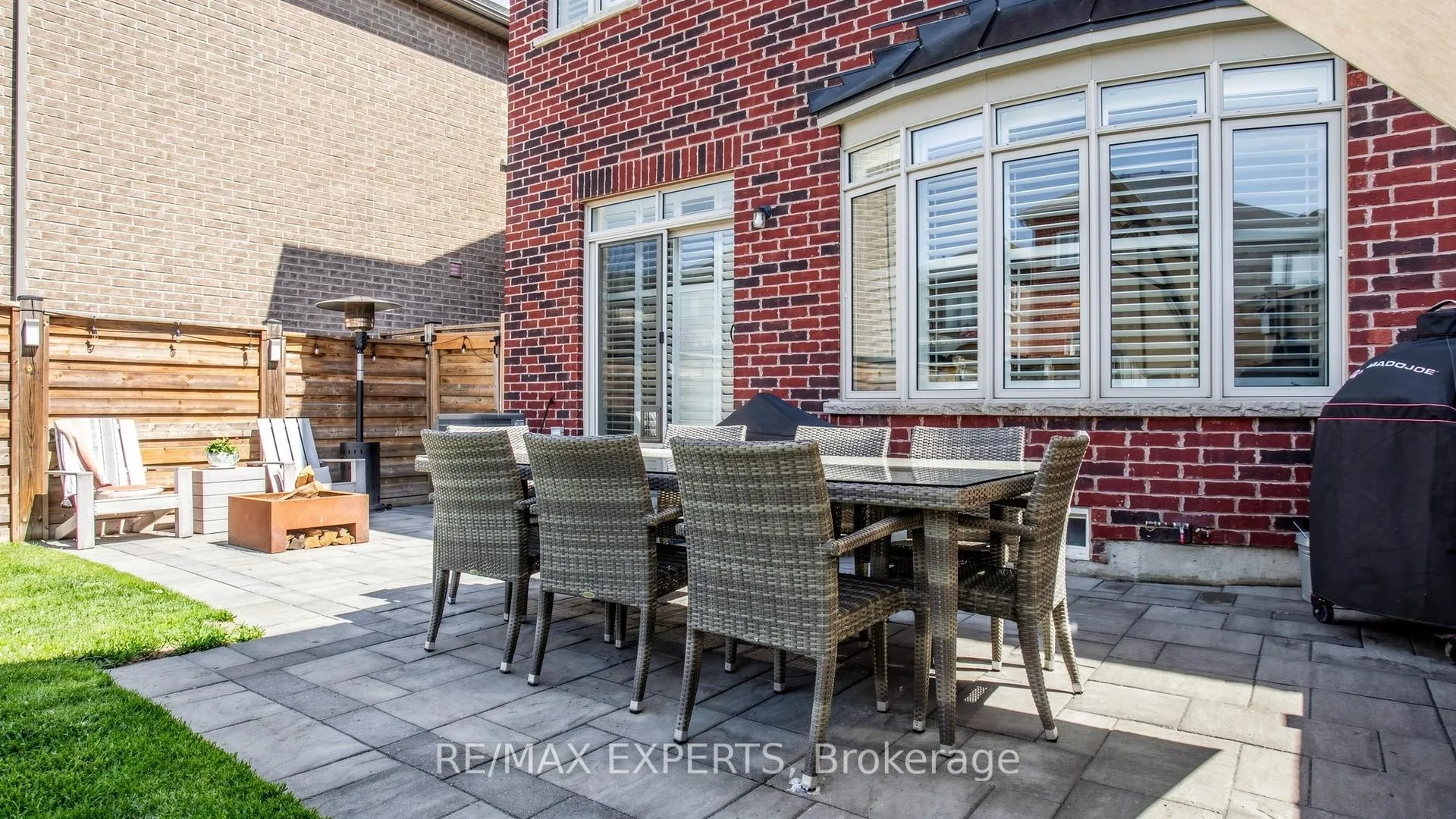 Photo 39 of 22 Red Tree Drive, Vaughan, Kleinburg — HOMEH