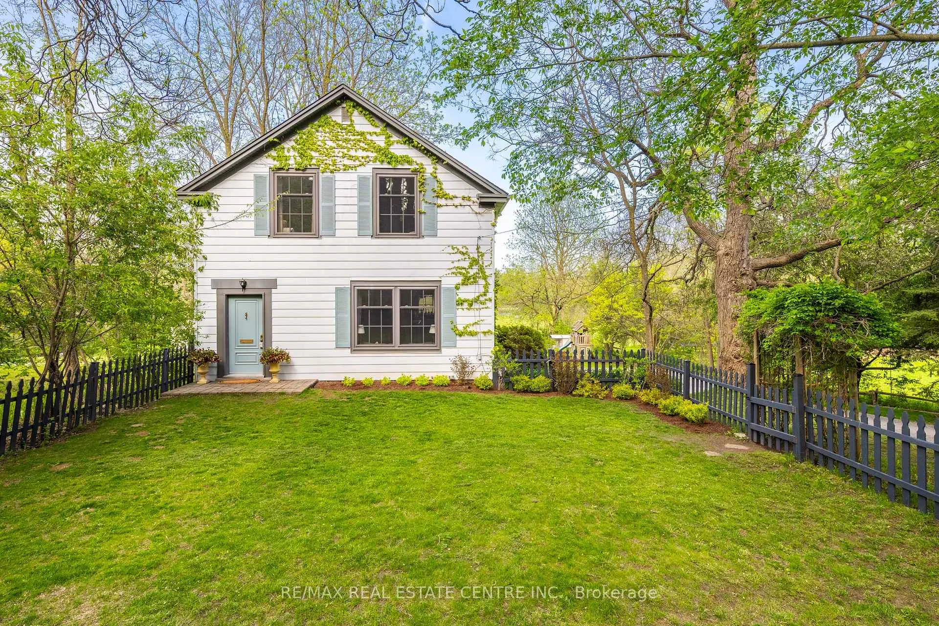 Photo 10 of 287 West River Road, Cambridge — HOMEH