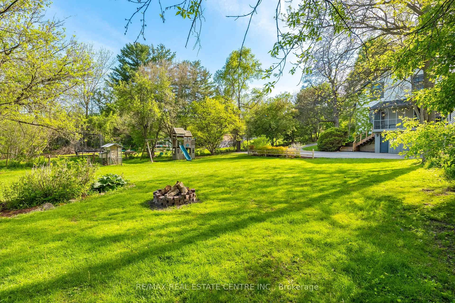 Photo 40 of 287 West River Road, Cambridge — HOMEH