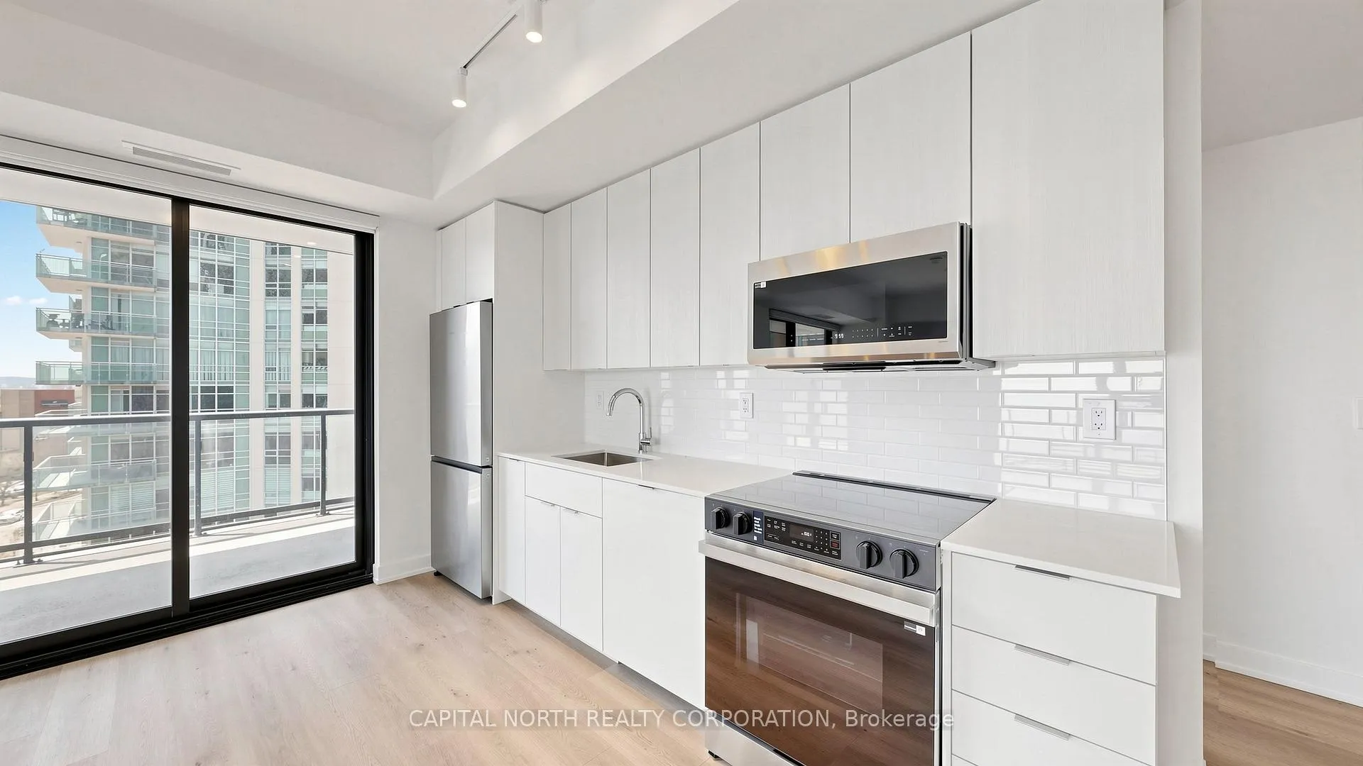 Photo 9 of Unit 708, 2075 Lakeshore Road, Burlington, Brant — HOMEH