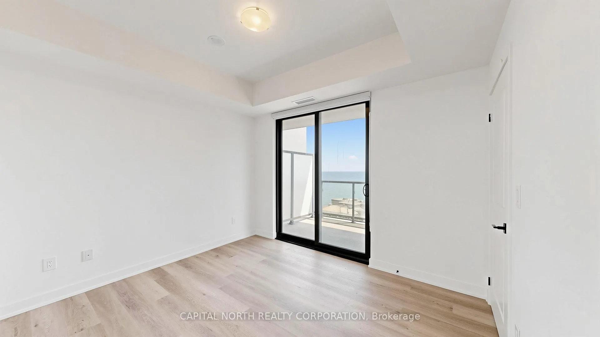 Photo 12 of Unit 708, 2075 Lakeshore Road, Burlington, Brant — HOMEH