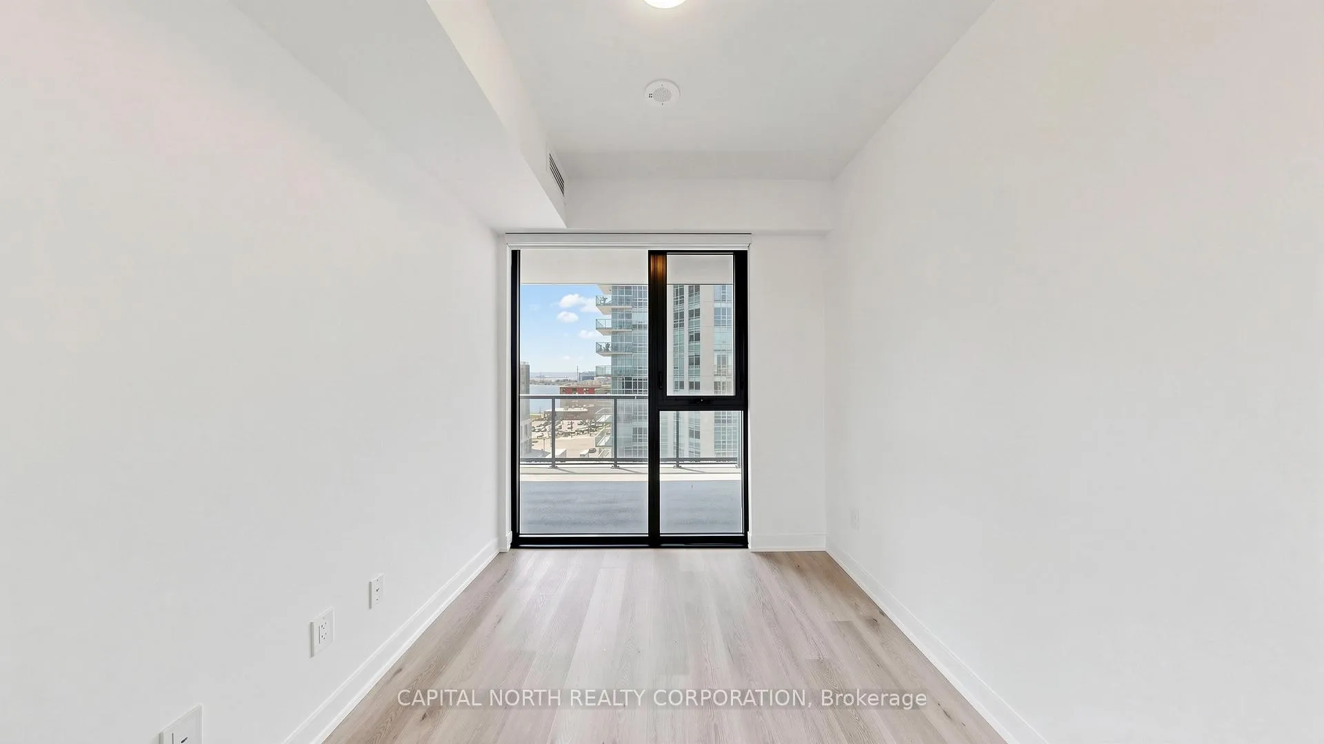Photo 16 of Unit 708, 2075 Lakeshore Road, Burlington, Brant — HOMEH