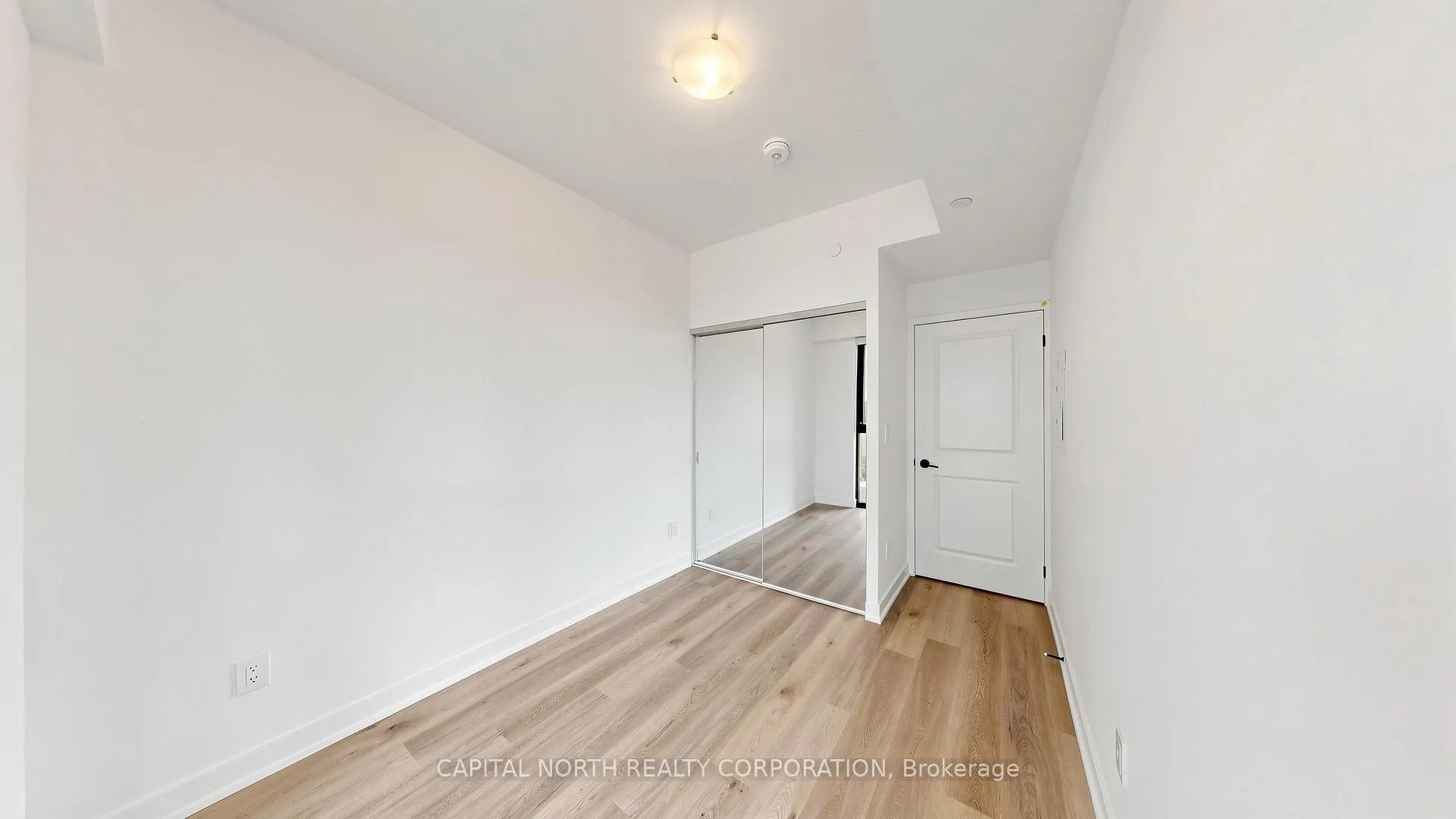 Photo 19 of Unit 708, 2075 Lakeshore Road, Burlington, Brant — HOMEH