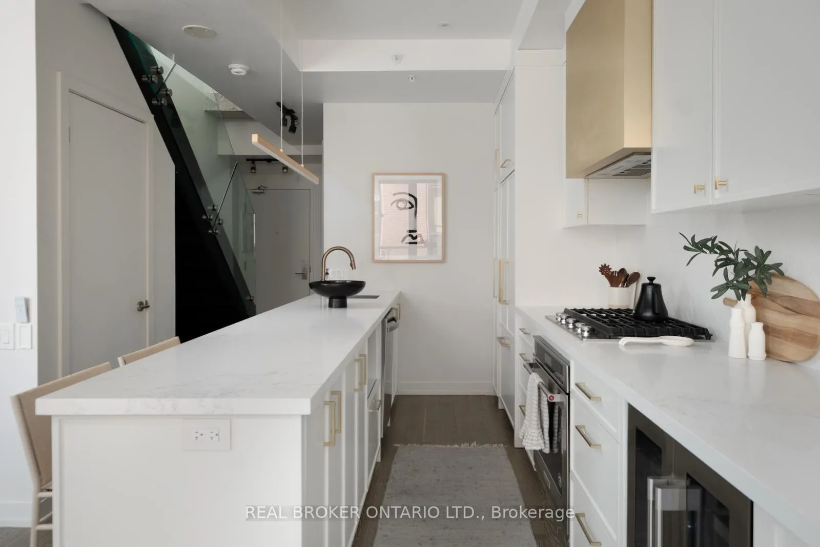 Photo 13 of Unit PH24, 39 Brant Street, Toronto, Waterfront Communities — HOMEH
