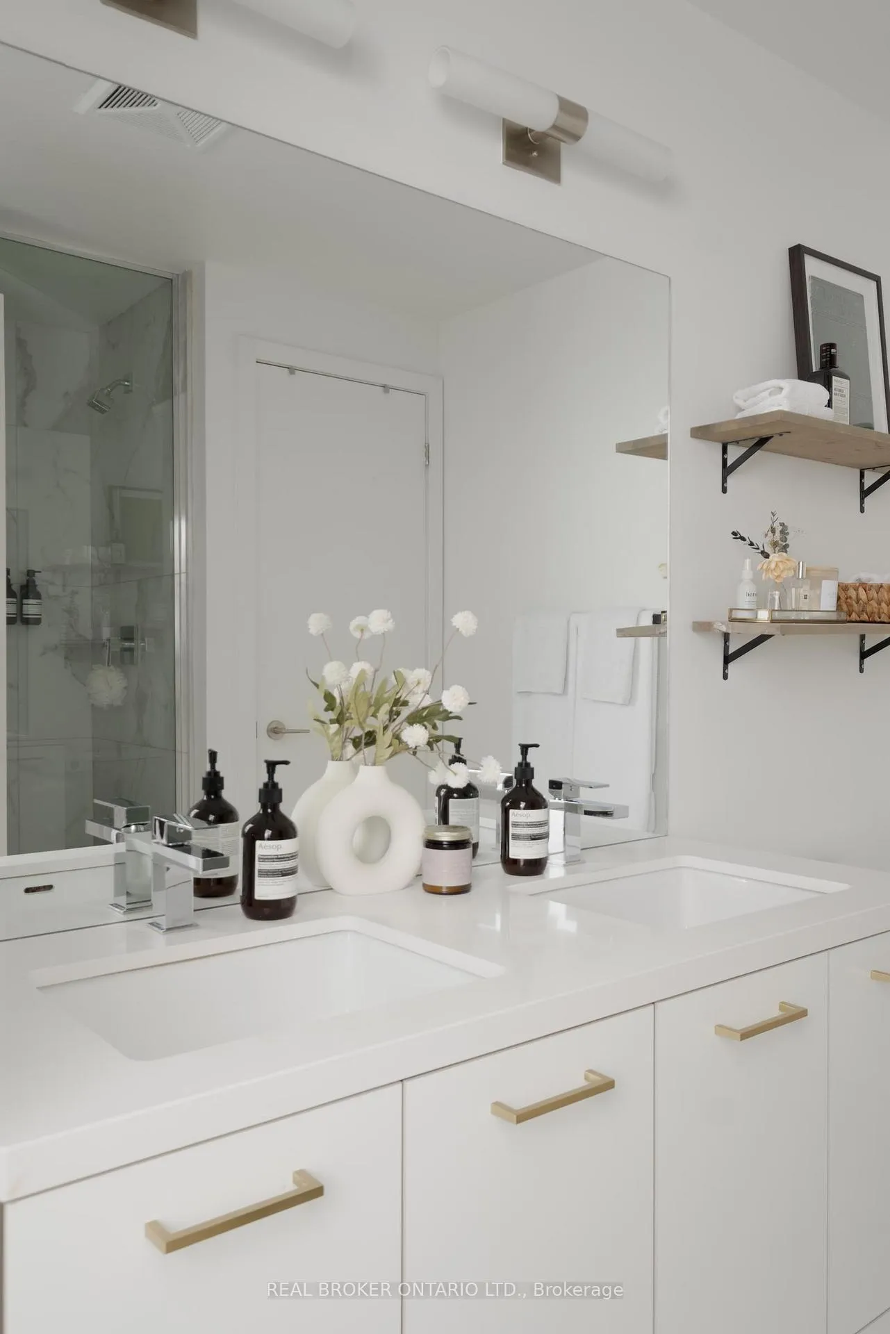 Photo 21 of Unit PH24, 39 Brant Street, Toronto, Waterfront Communities — HOMEH