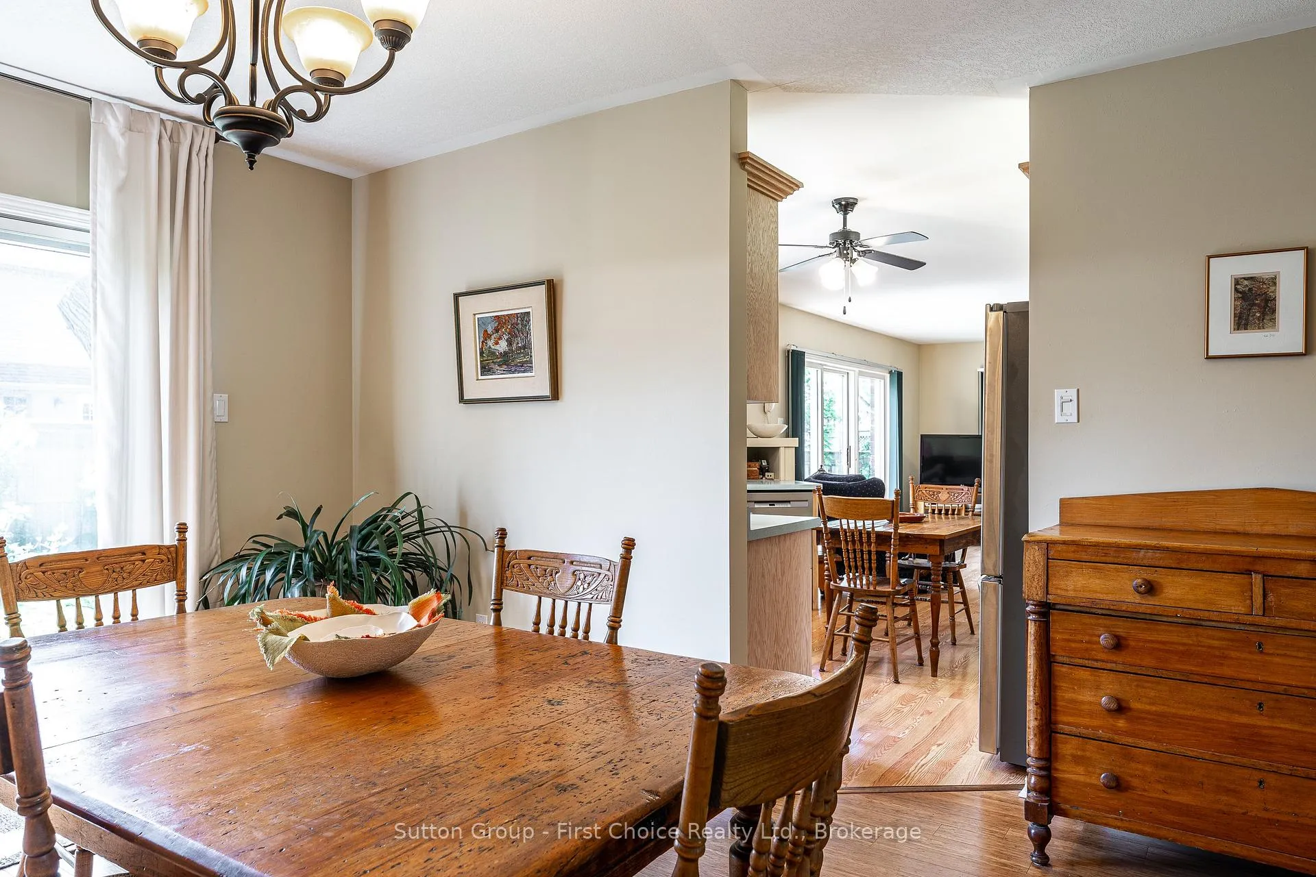 Photo 12 of 25 White Street, Stratford — HOMEH