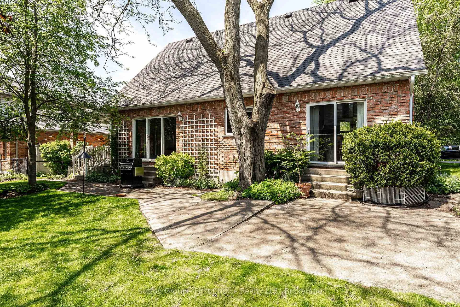 Photo 41 of 25 White Street, Stratford — HOMEH