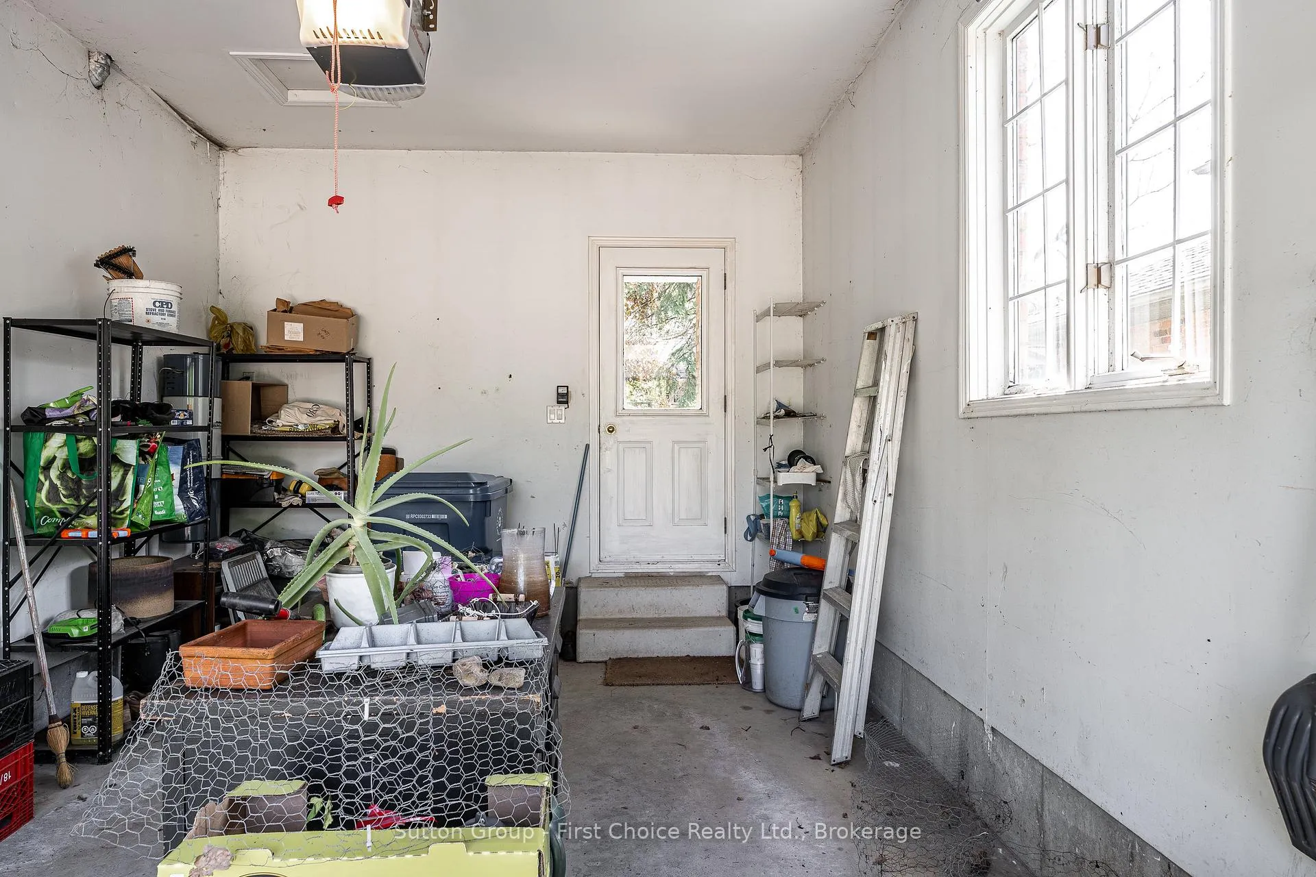 Photo 47 of 25 White Street, Stratford — HOMEH
