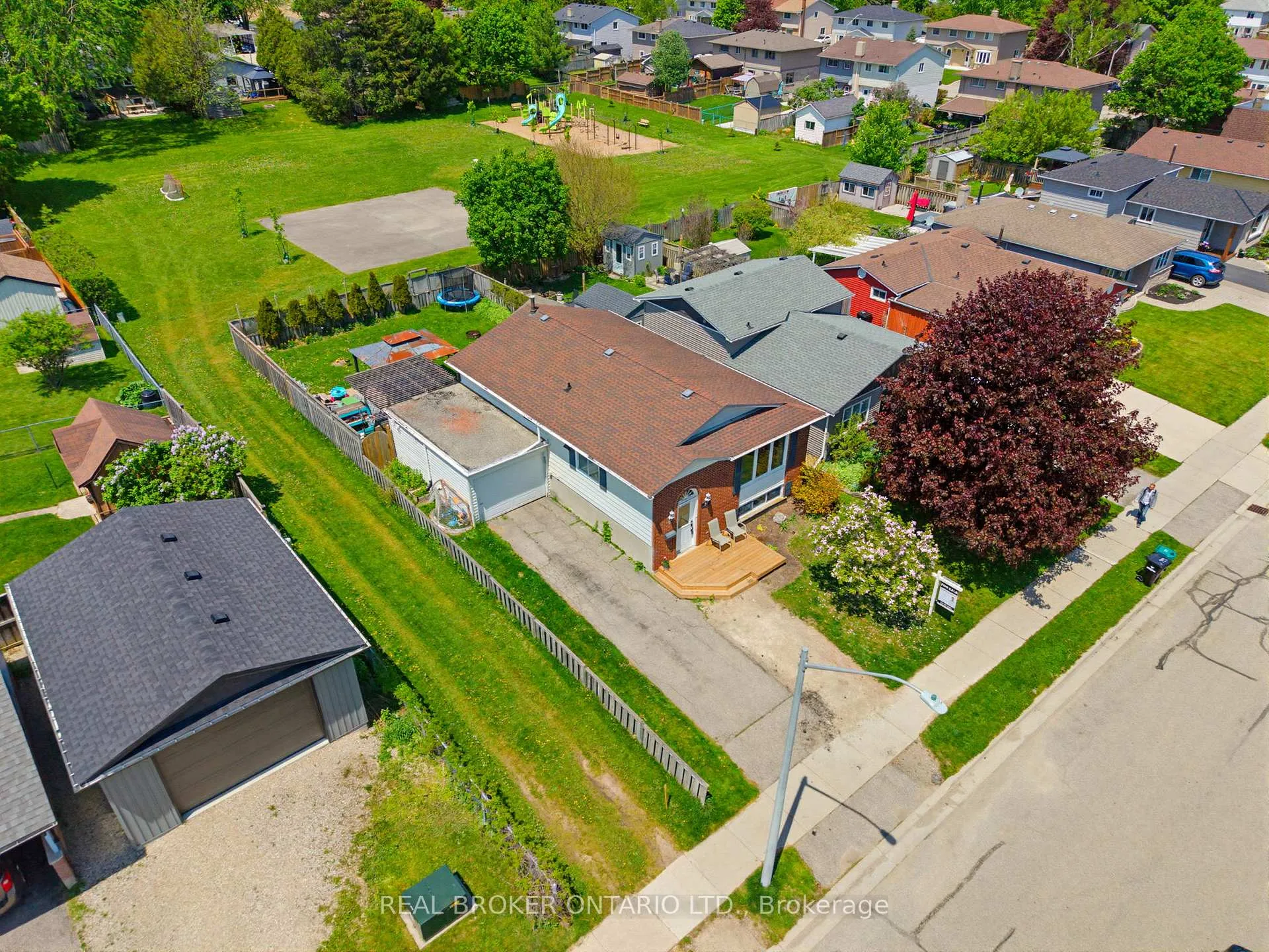 Photo 2 of 26 Aspen Crescent, Woolwich — HOMEH