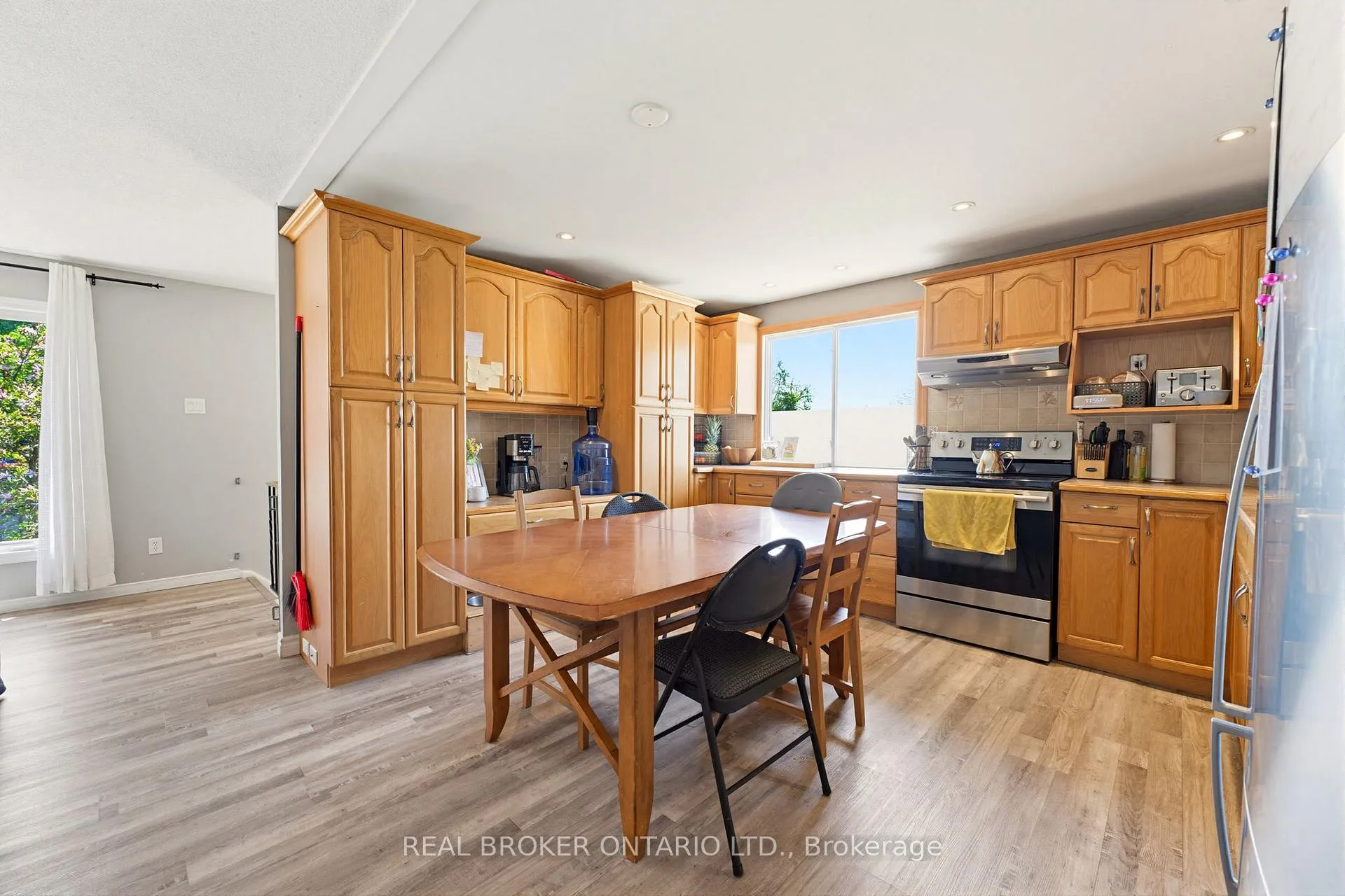 Photo 7 of 26 Aspen Crescent, Woolwich — HOMEH