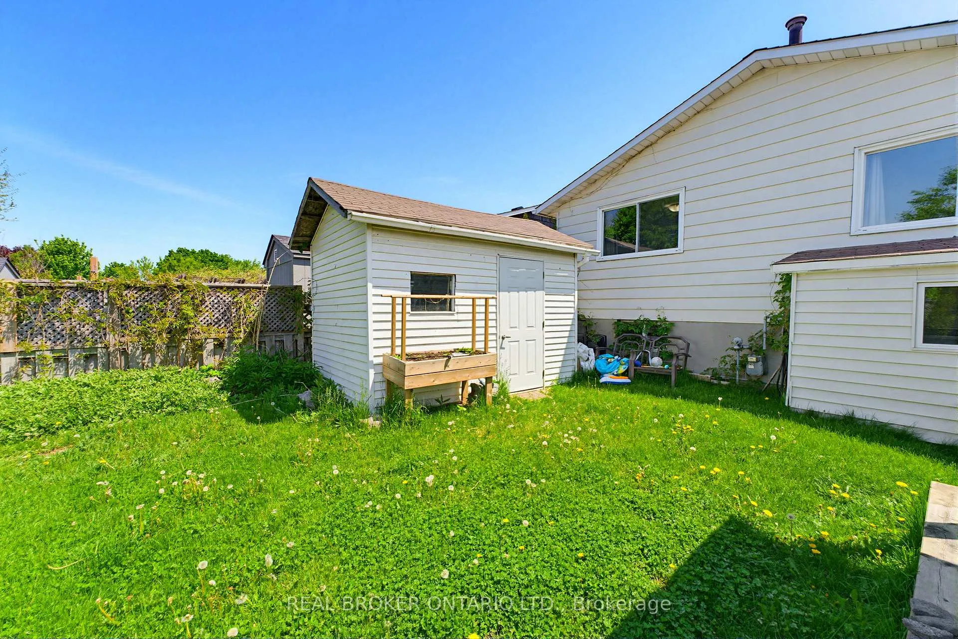 Photo 21 of 26 Aspen Crescent, Woolwich — HOMEH