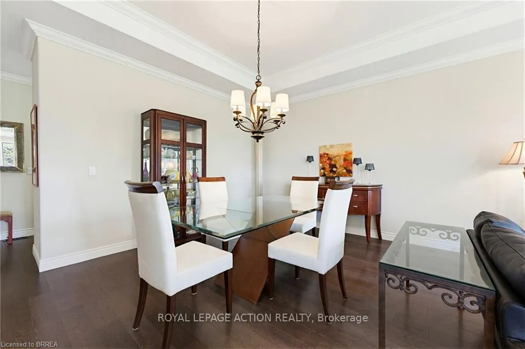 Photo 5 of Unit #9, 30 Cedar Street, Brant, Paris — HOMEH