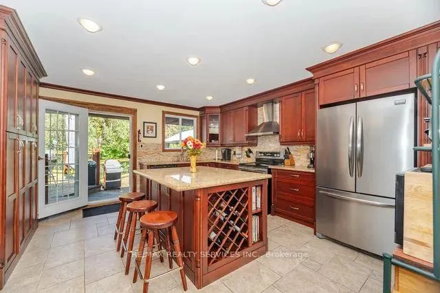 Photo 7 of 24 Cedar Drive, Caledon, Rural Caledon — HOMEH