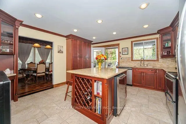 Photo 8 of 24 Cedar Drive, Caledon, Rural Caledon — HOMEH