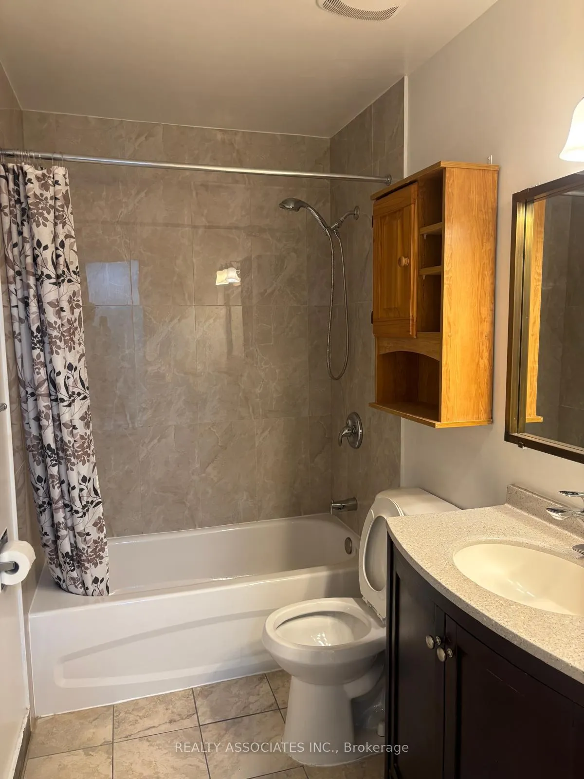 Photo 3 of Unit B, 1389 Danforth Avenue, Toronto, Greenwood-Coxwell — HOMEH