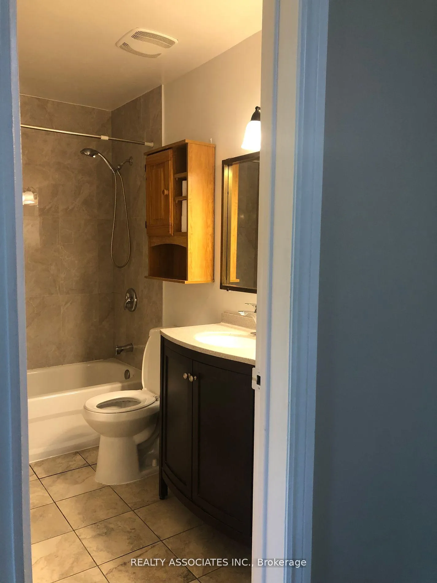 Photo 4 of Unit B, 1389 Danforth Avenue, Toronto, Greenwood-Coxwell — HOMEH