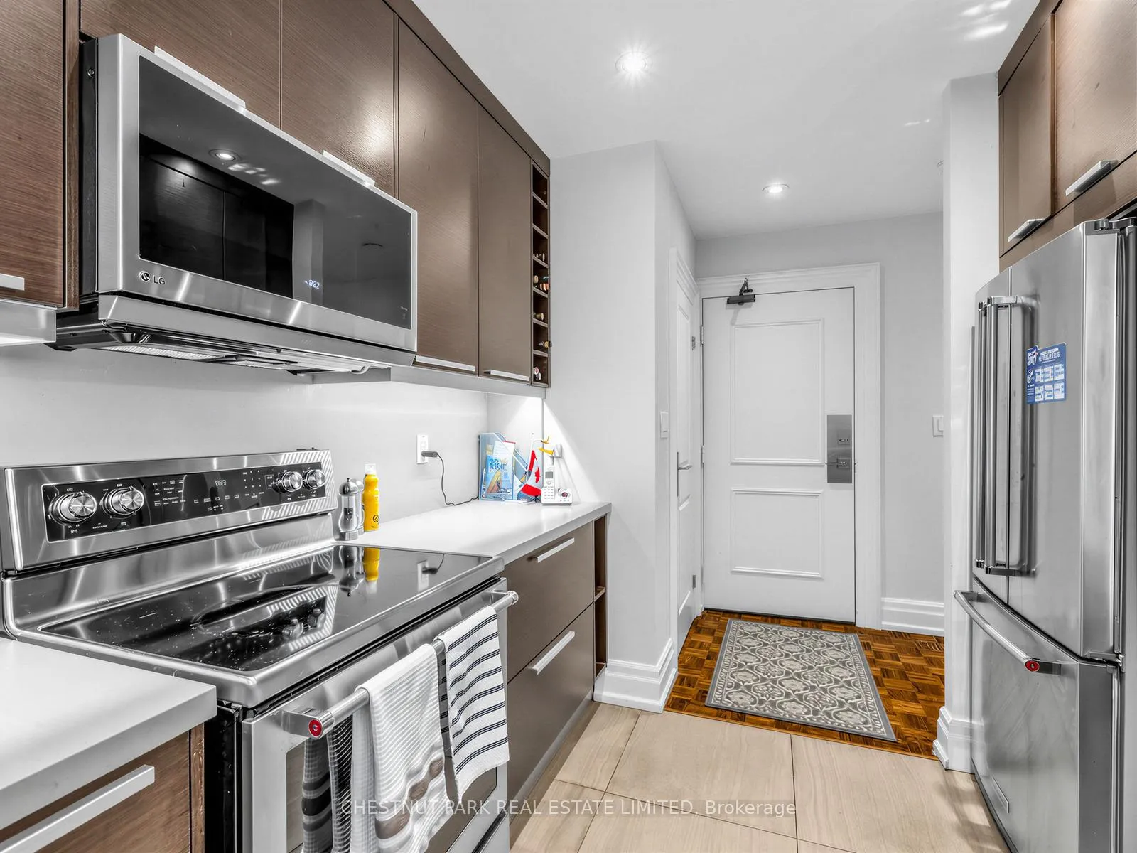 Photo 9 of Unit 100, 616 Avenue Road, Toronto, Casa Loma — HOMEH