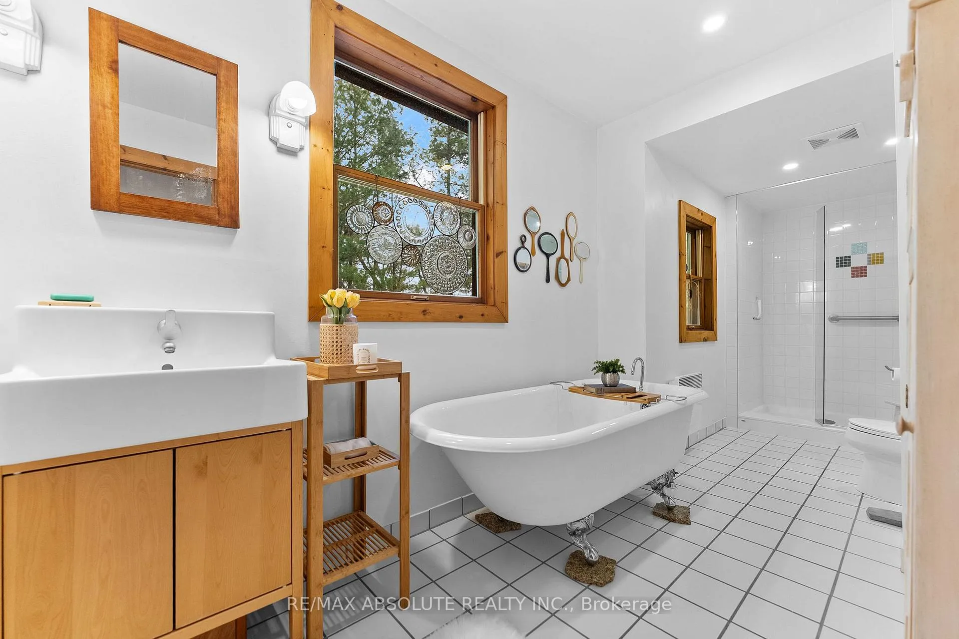Photo 23 of 21 Forest Ridge Road, McNab/Braeside, Mcnab/Braeside Twps — HOMEH