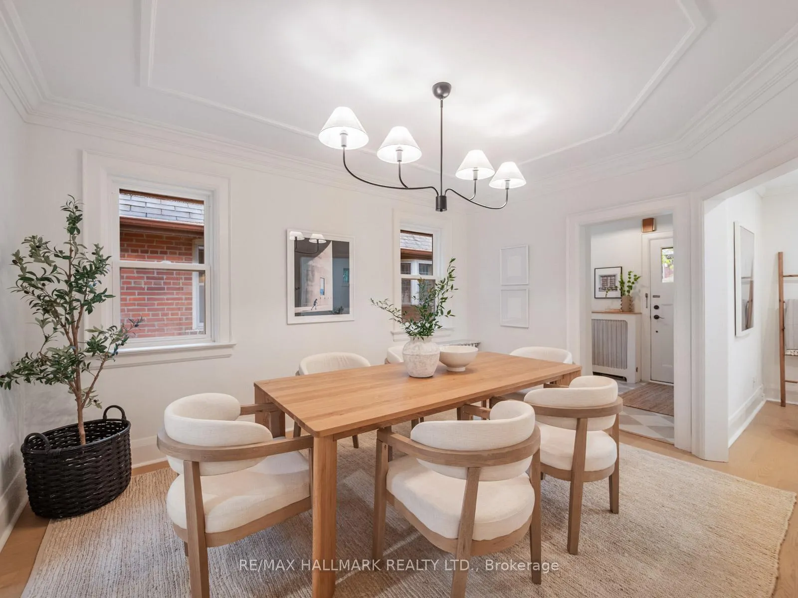 Photo 3 of 33 Mortimer Avenue, Toronto, Broadview North — HOMEH