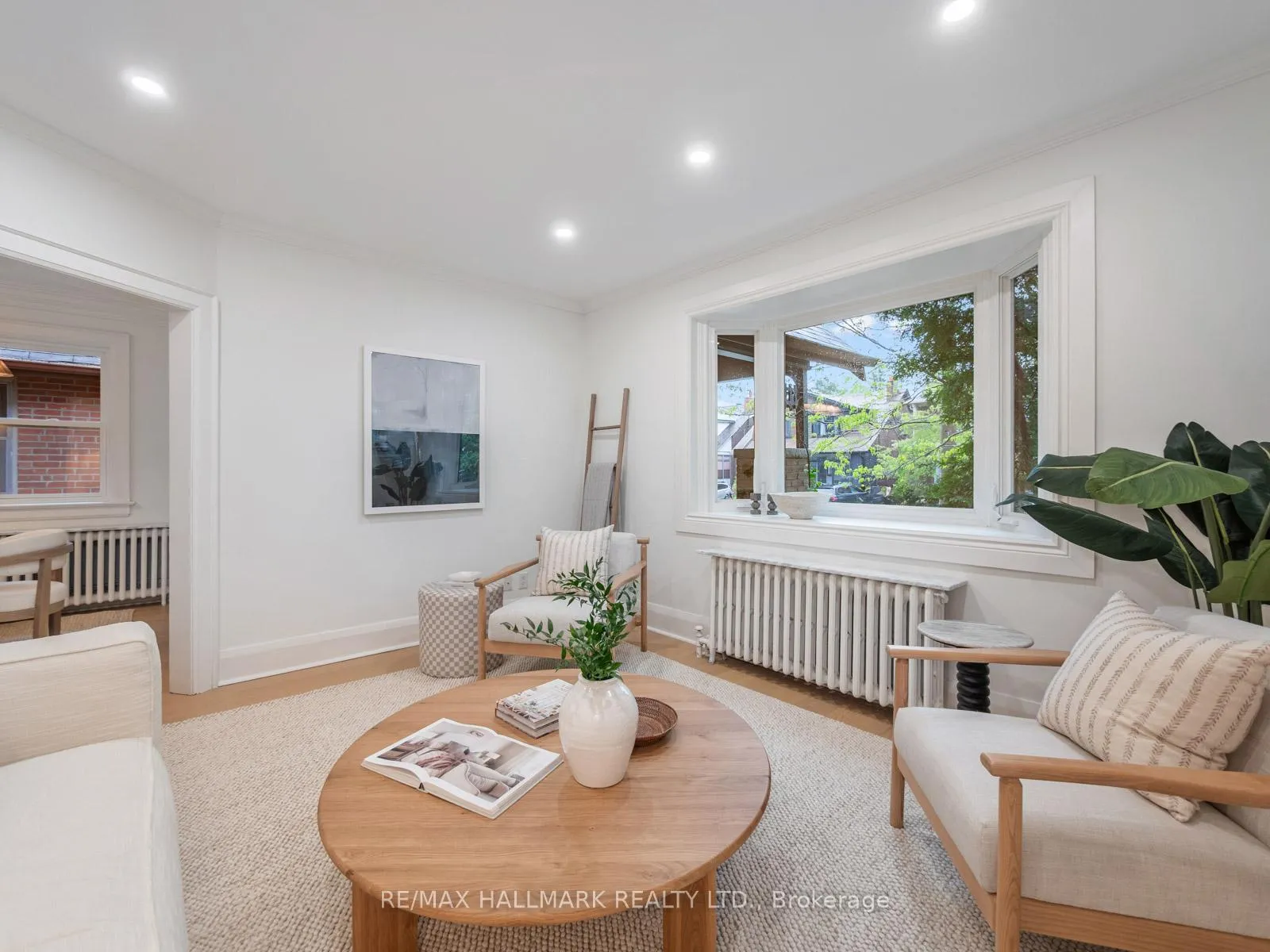 Photo 8 of 33 Mortimer Avenue, Toronto, Broadview North — HOMEH