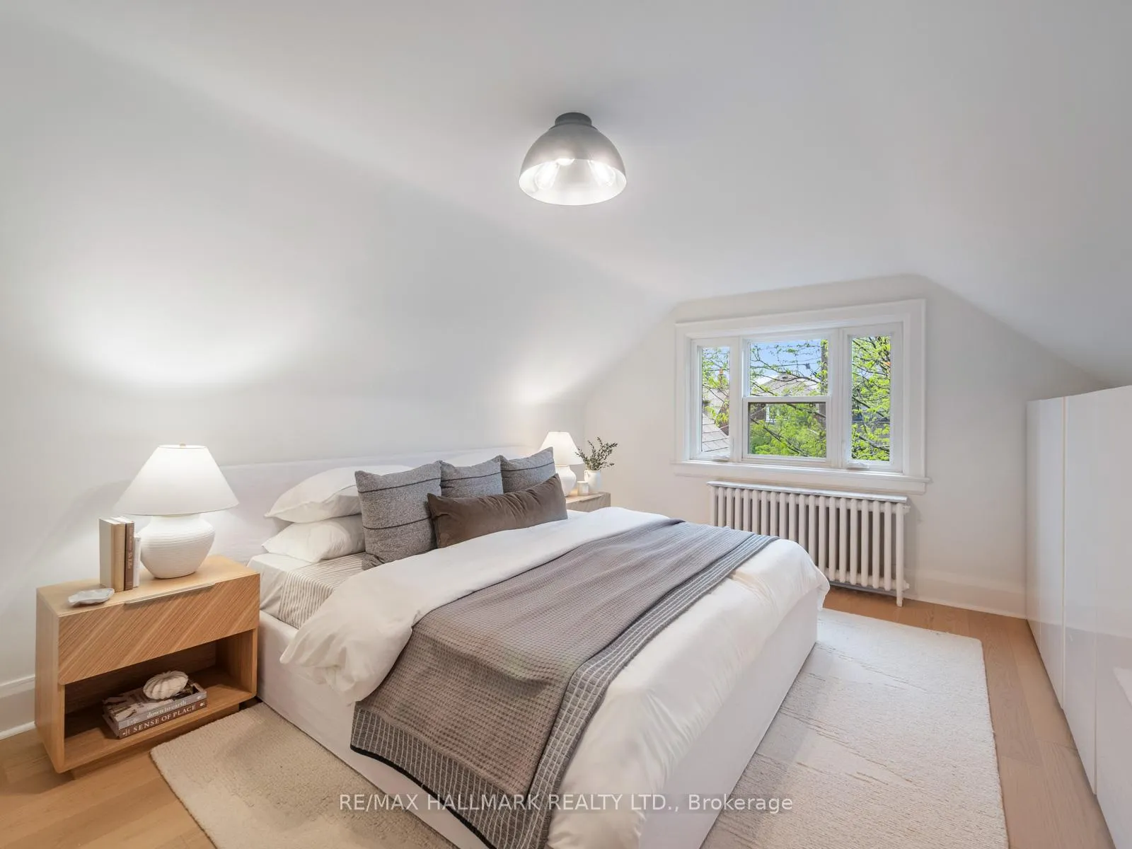 Photo 19 of 33 Mortimer Avenue, Toronto, Broadview North — HOMEH