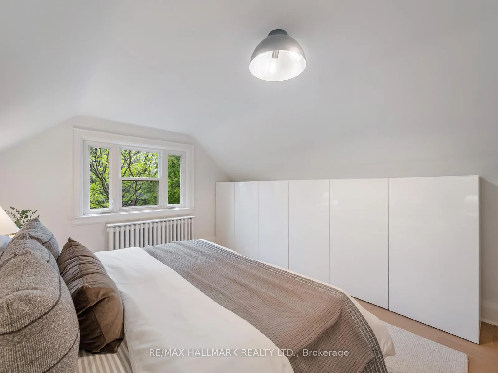 Photo 21 of 33 Mortimer Avenue, Toronto, Broadview North — HOMEH