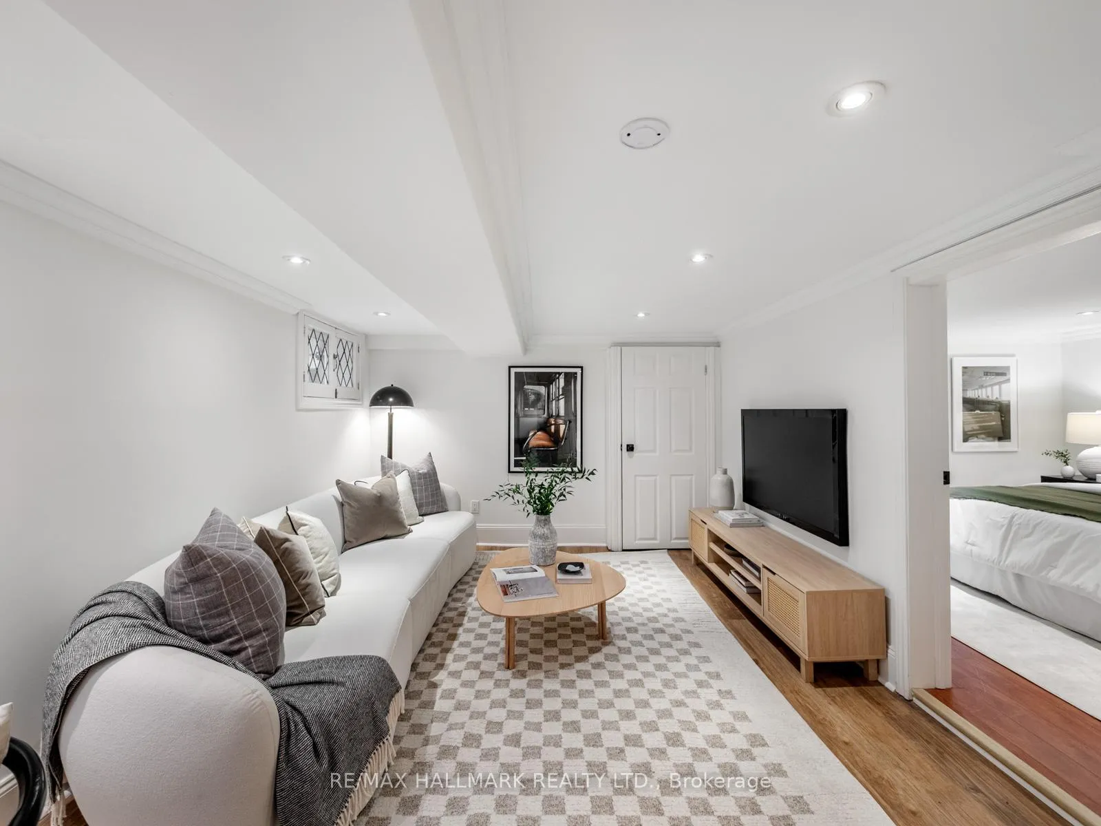 Photo 32 of 33 Mortimer Avenue, Toronto, Broadview North — HOMEH