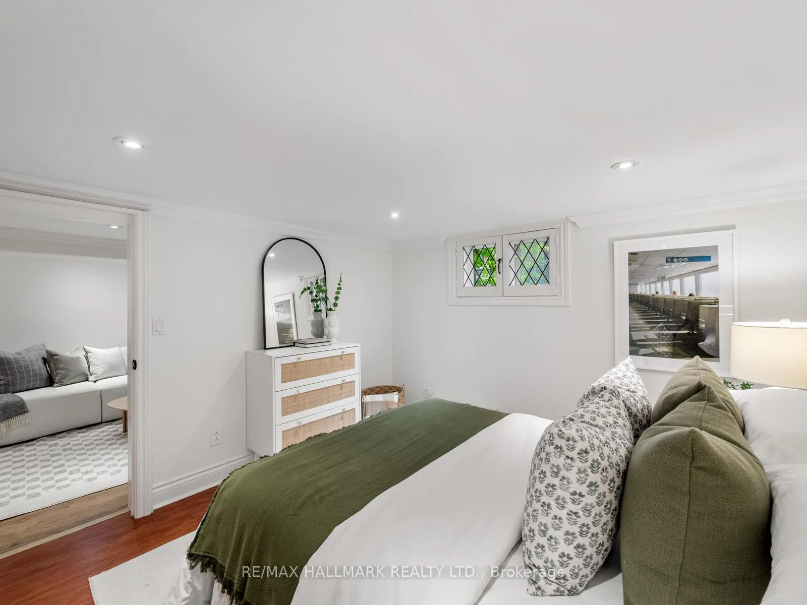 Photo 37 of 33 Mortimer Avenue, Toronto, Broadview North — HOMEH