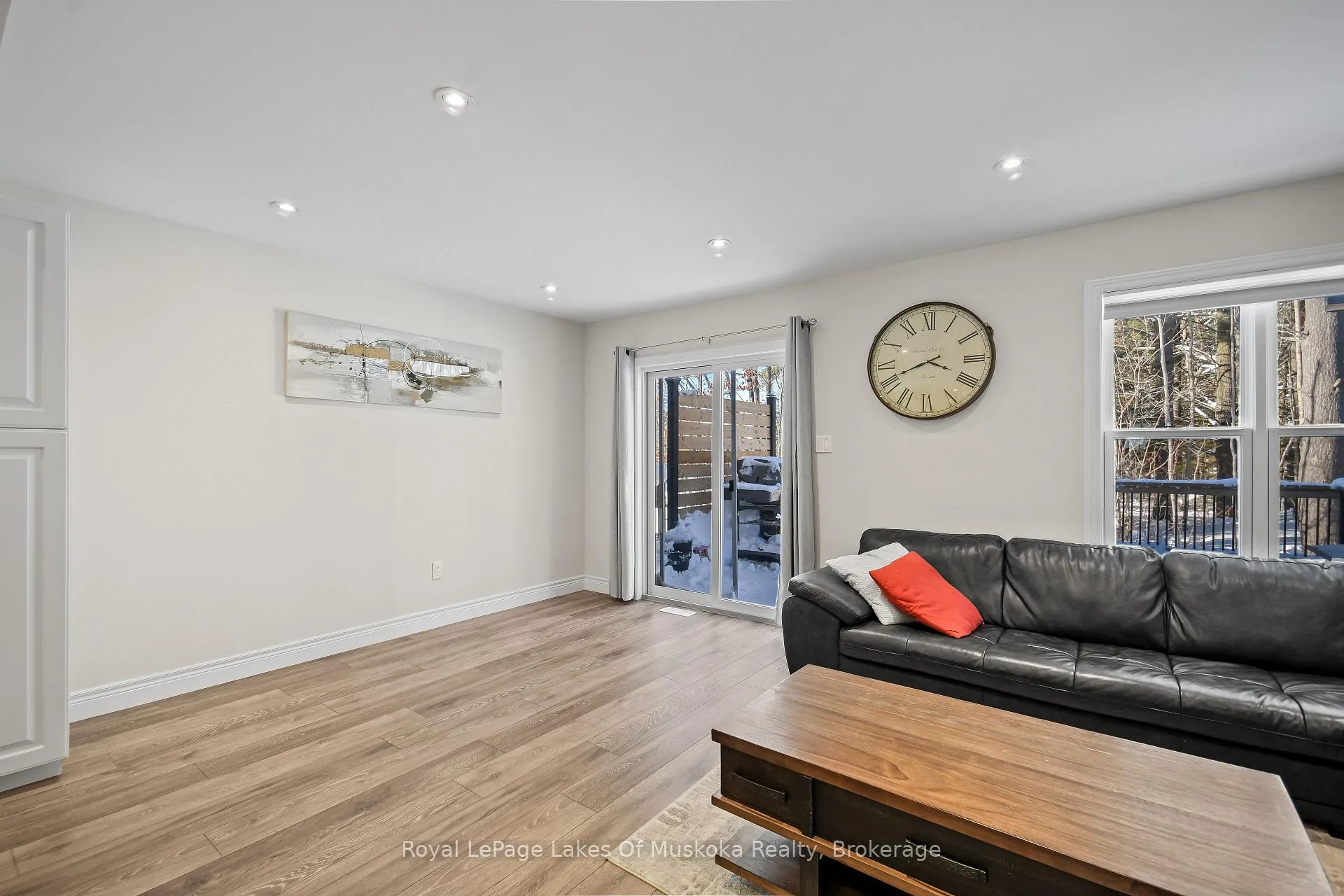 Photo 18 of 31 Nicole Park Place, Bracebridge, Macaulay — HOMEH