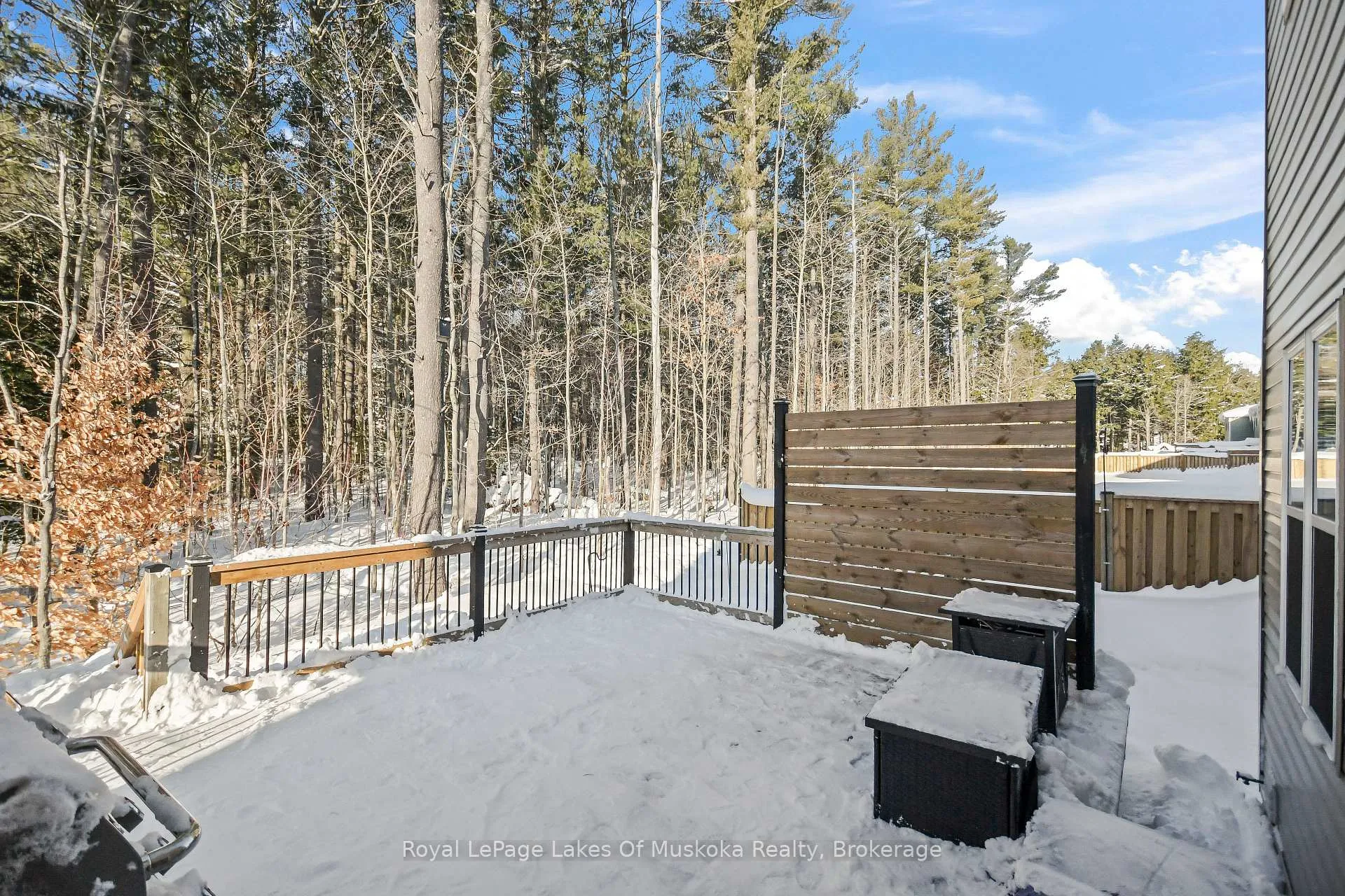Photo 29 of 31 Nicole Park Place, Bracebridge, Macaulay — HOMEH