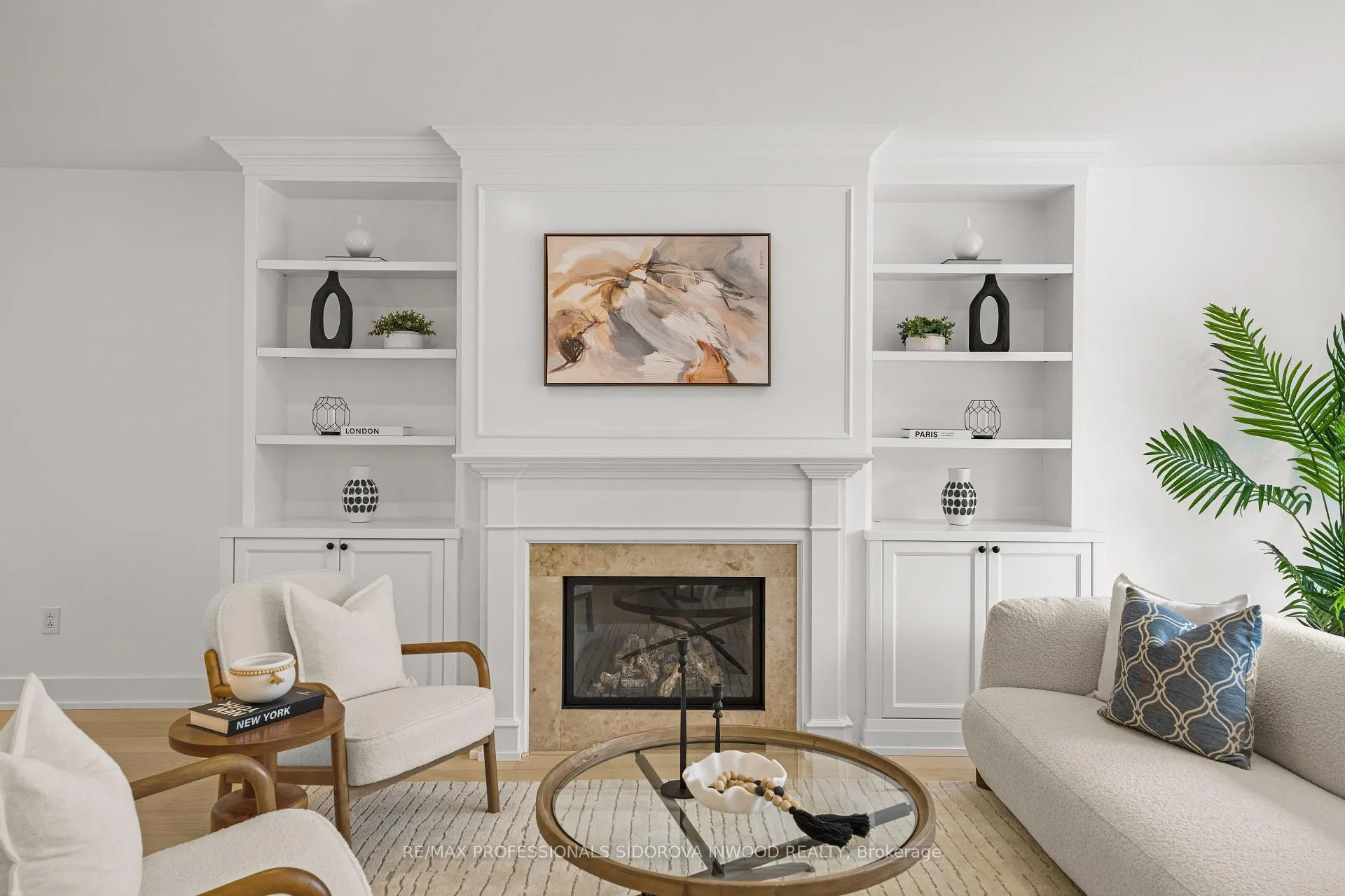 Photo 2 of 2 Ostend Avenue, Toronto, High Park-Swansea — HOMEH