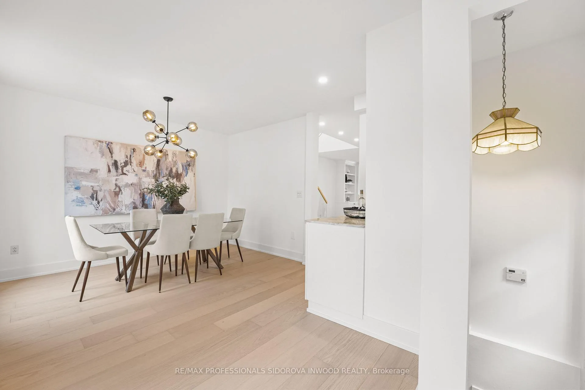 Photo 18 of 2 Ostend Avenue, Toronto, High Park-Swansea — HOMEH